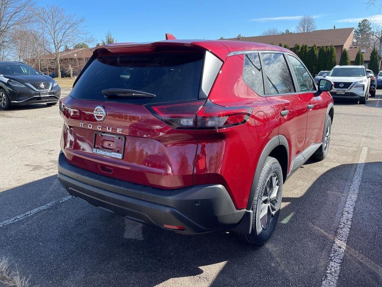 2021 Nissan Rogue S-2