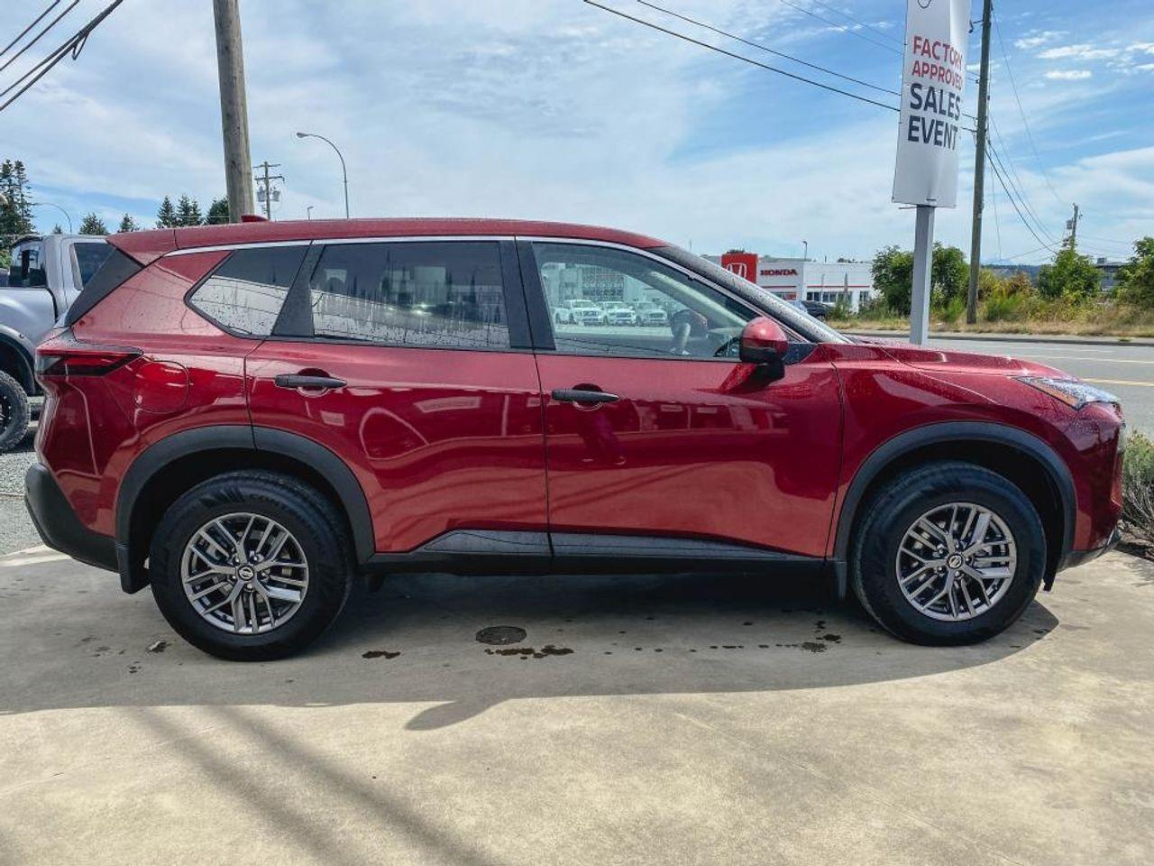 2021 Nissan Rogue S-4