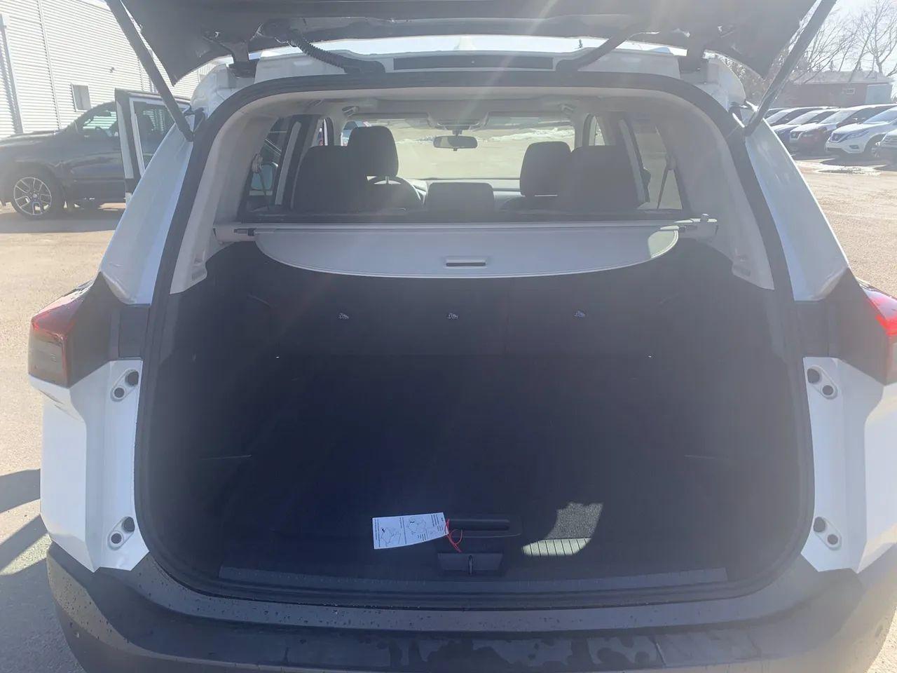 2021 Nissan Rogue SV-3