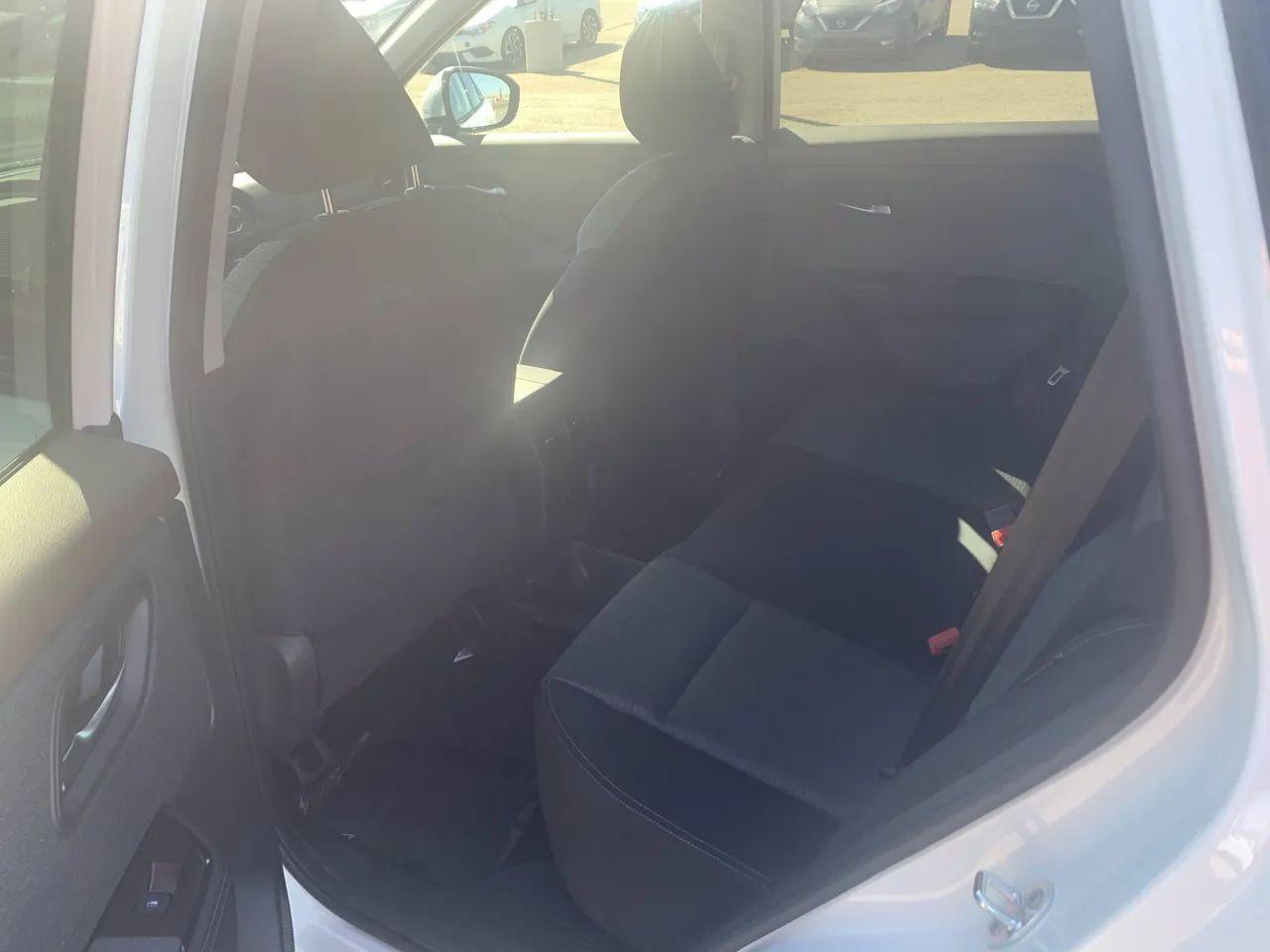 2021 Nissan Rogue SV-4