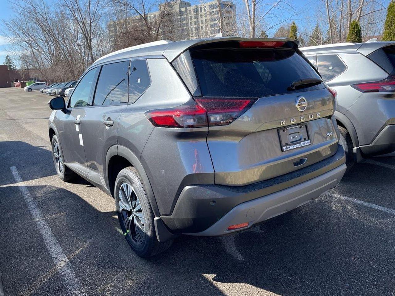 2021 Nissan Rogue SV-1