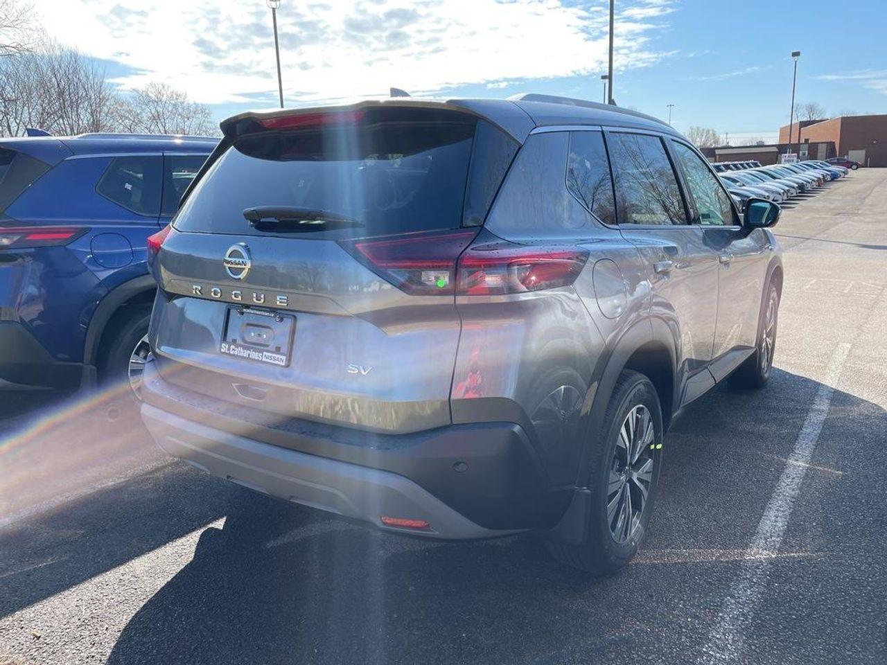 2021 Nissan Rogue SV-2