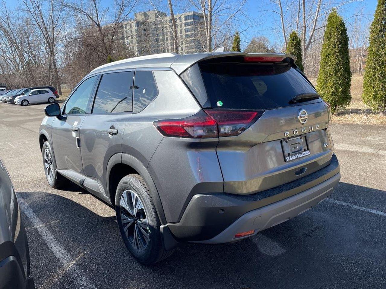 2021 Nissan Rogue SV-1