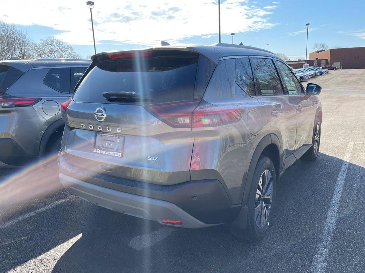 2021 Nissan Rogue SV-2