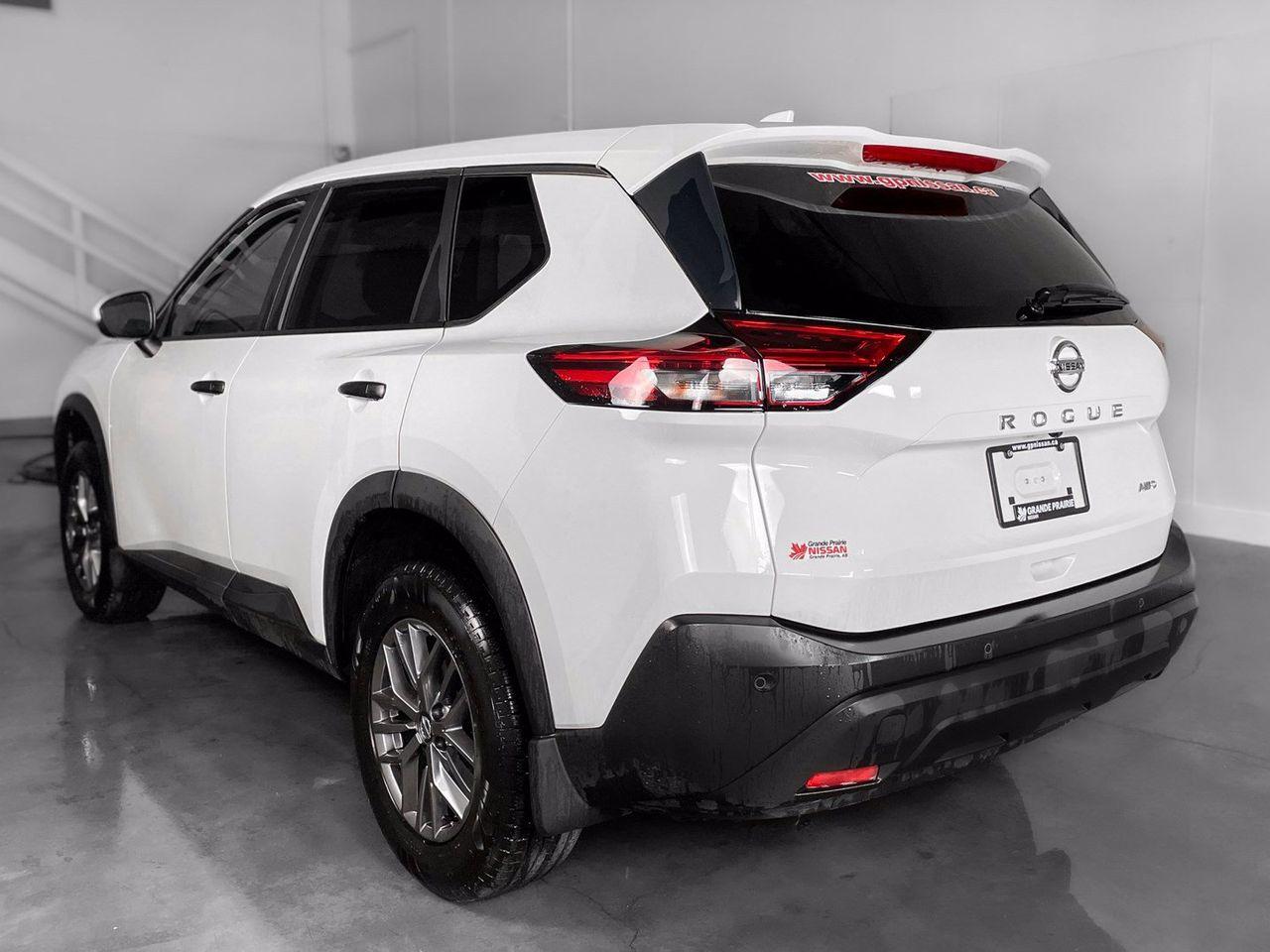 2021 Nissan Rogue S-3