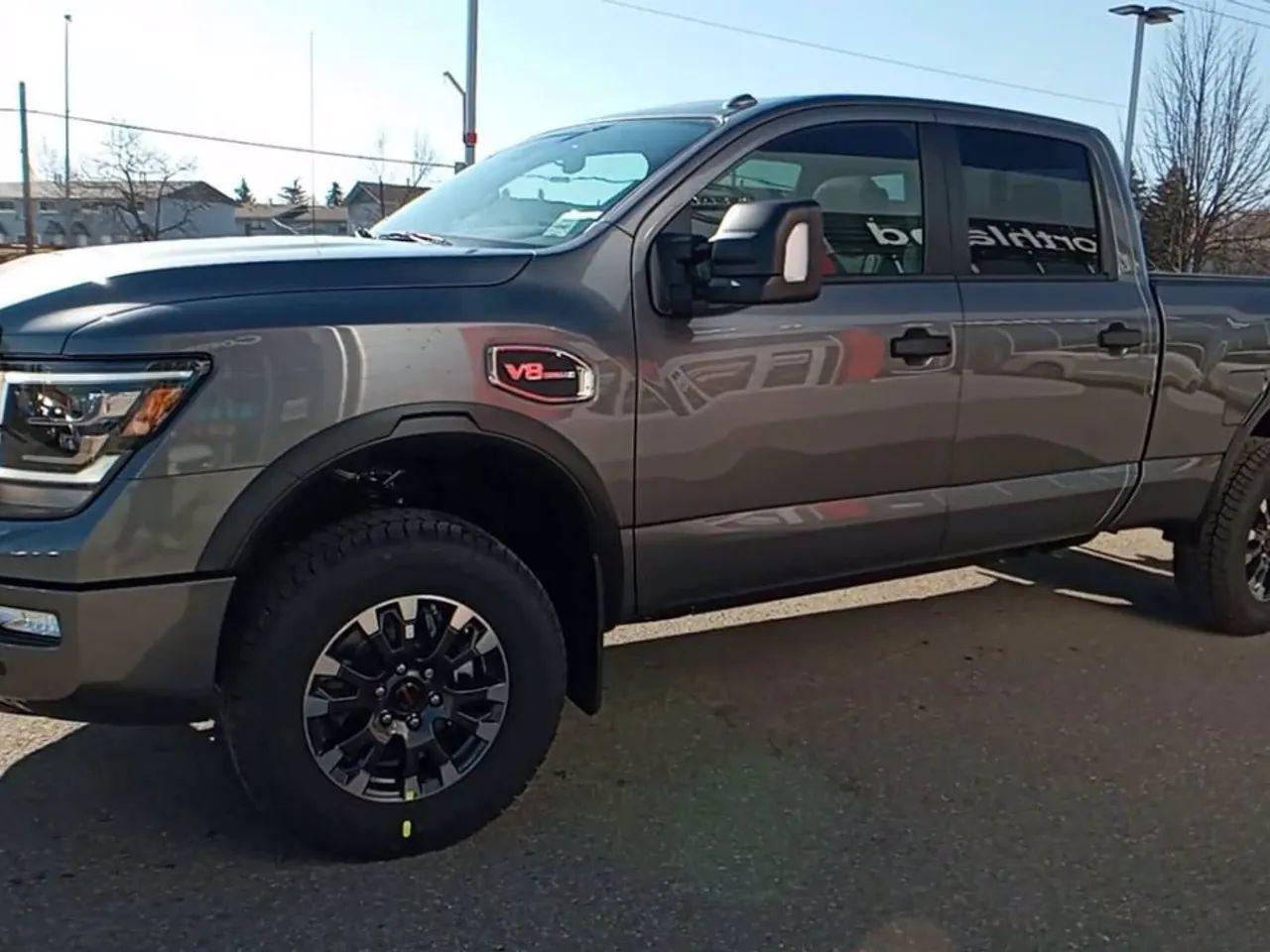 2021 Nissan Titan xD SV-3