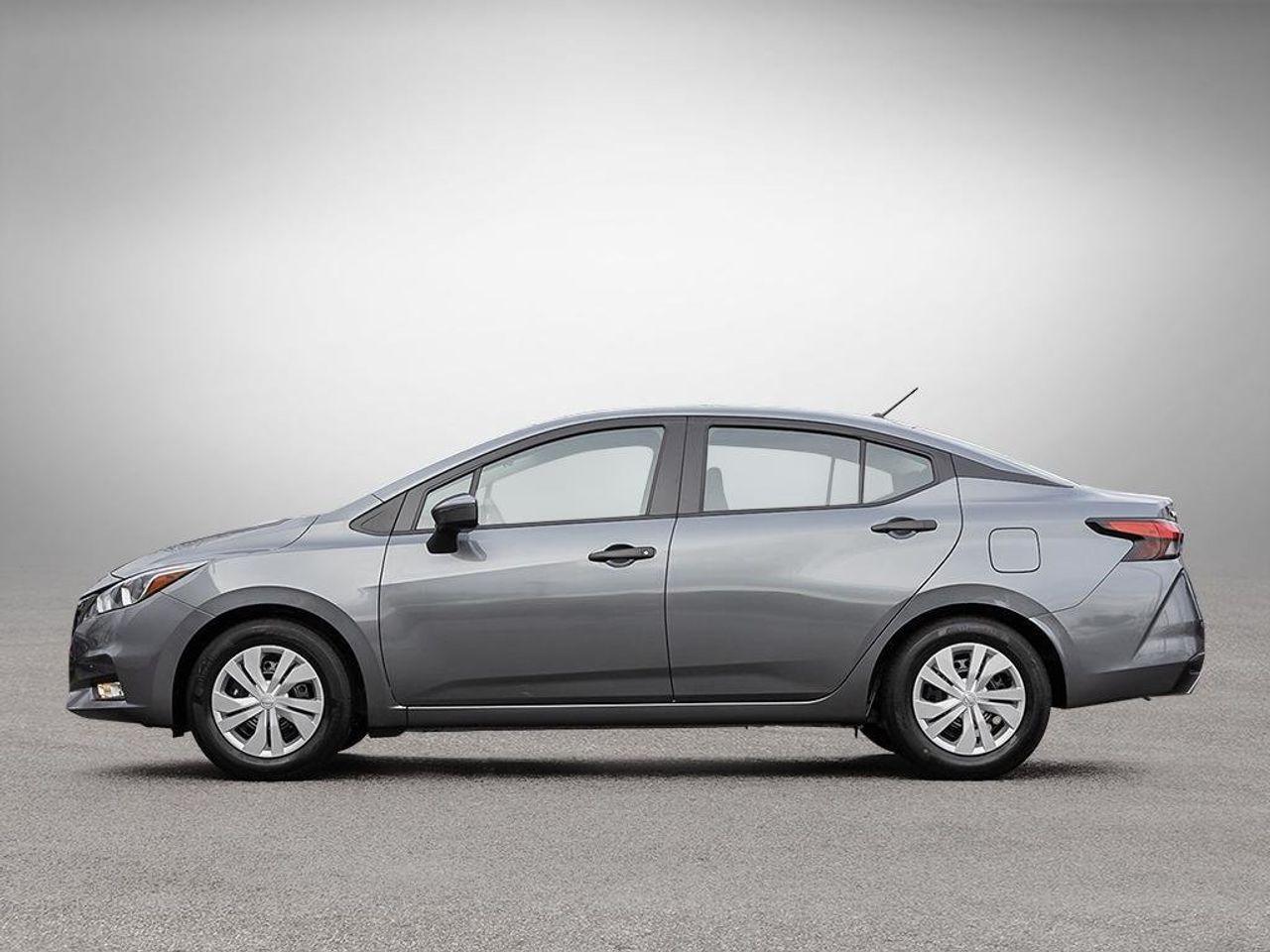 2021 Nissan Versa Grade S-3