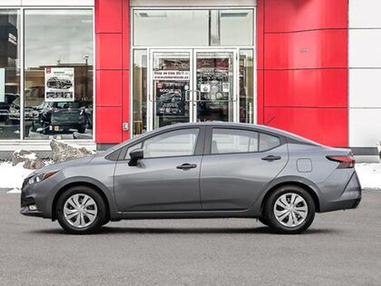 2021 Nissan Versa Grade S-2