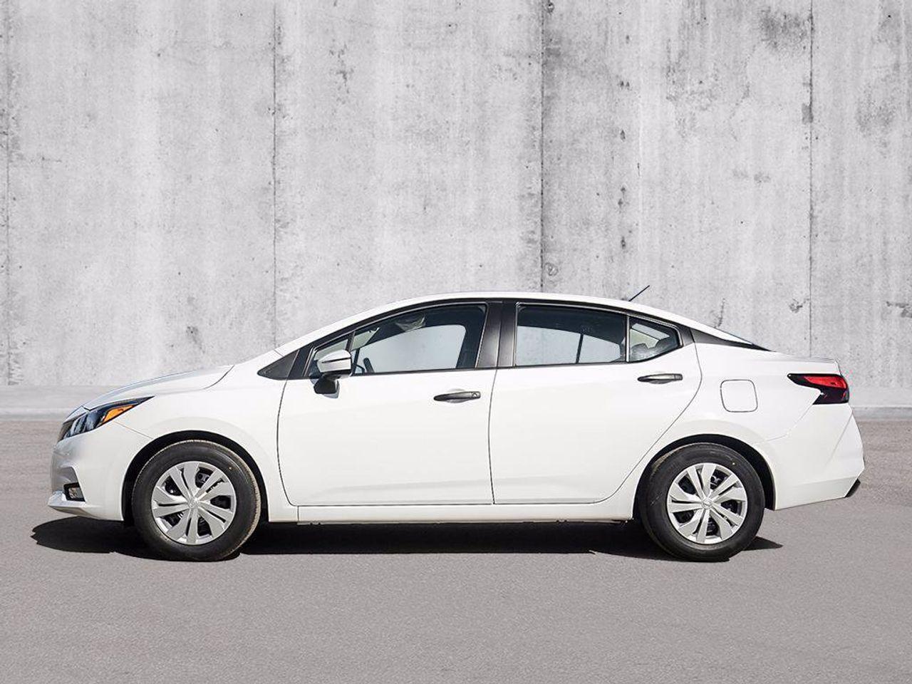 2021 Nissan Versa Grade S-2