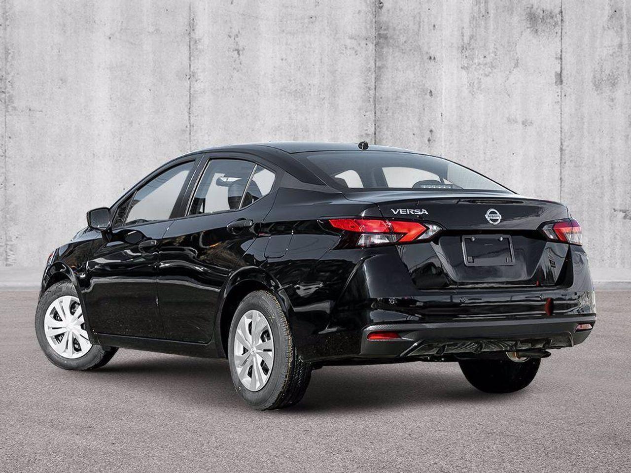 2021 Nissan Versa S-3