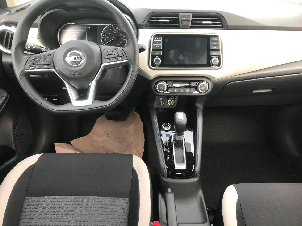2021 Nissan Versa SEDAN-4