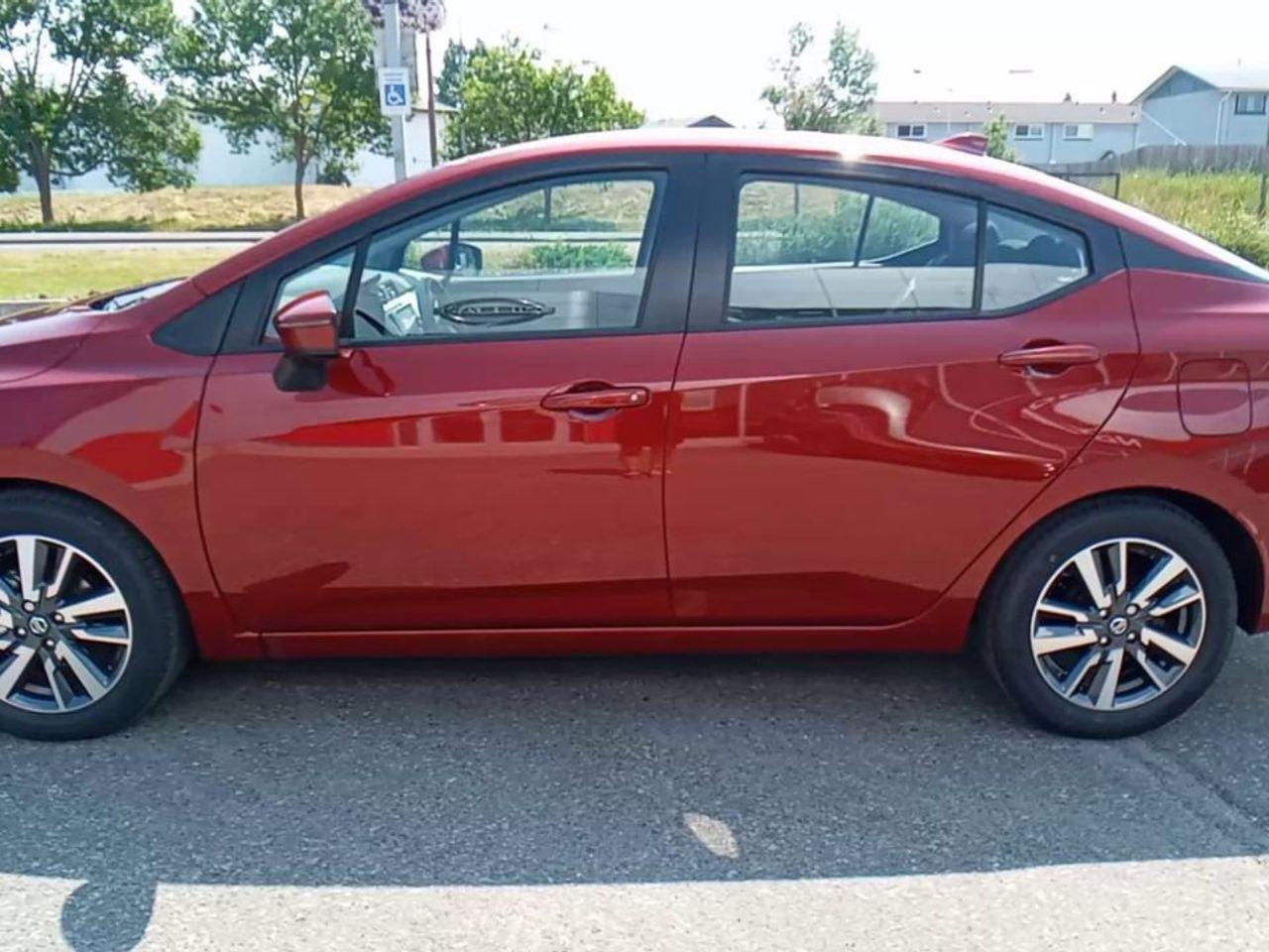 2021 Nissan Versa SEDAN-4