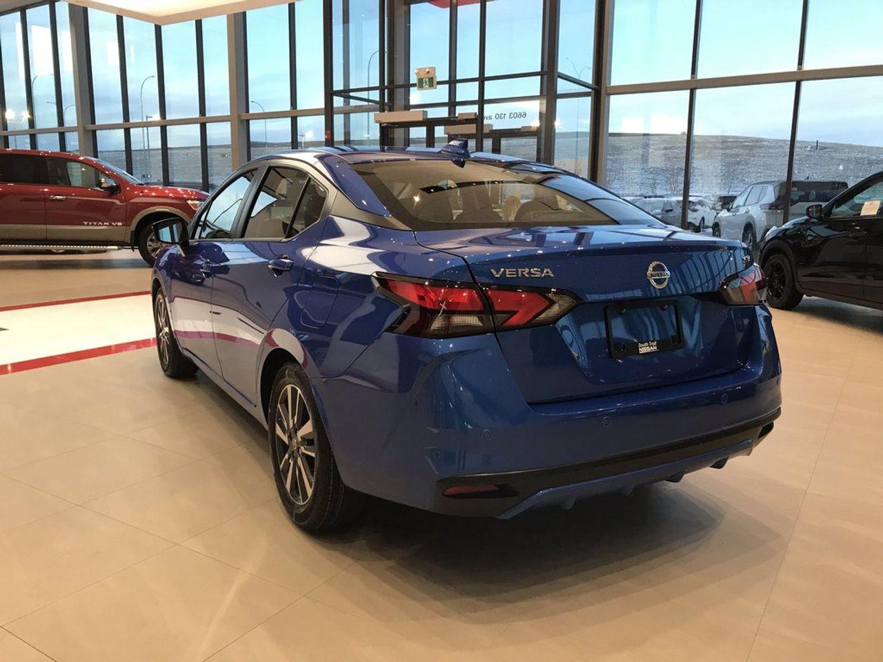 2021 Nissan Versa SEDAN-2