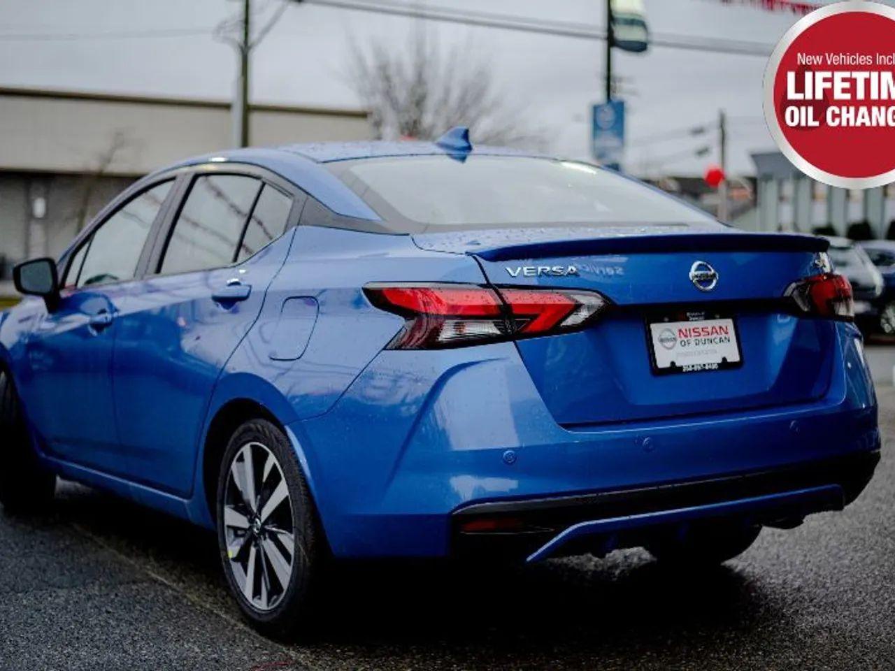 2021 Nissan Versa SR-2