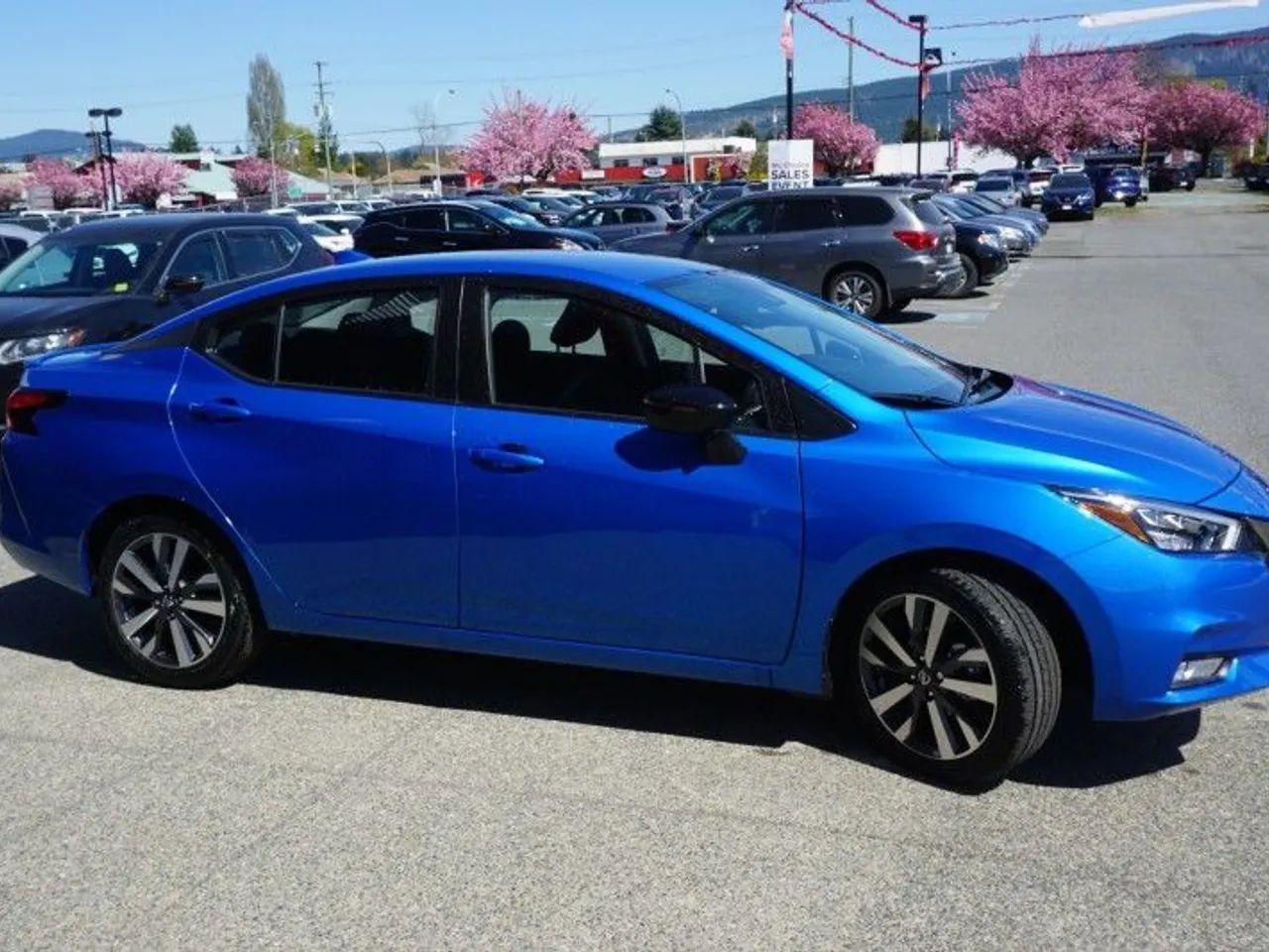 2021 Nissan Versa SR-2
