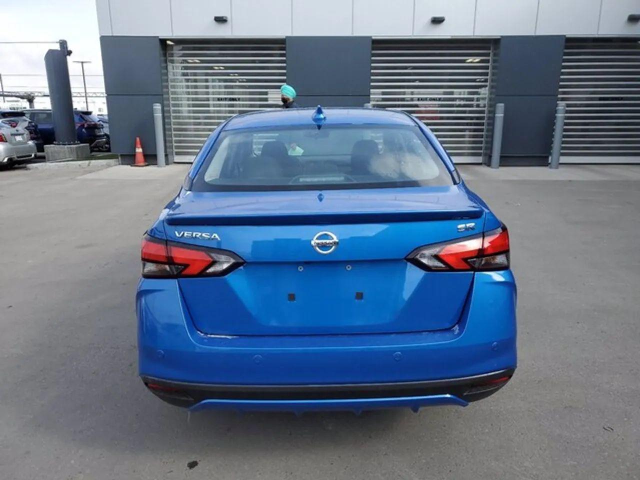 2021 Nissan Versa SR-2