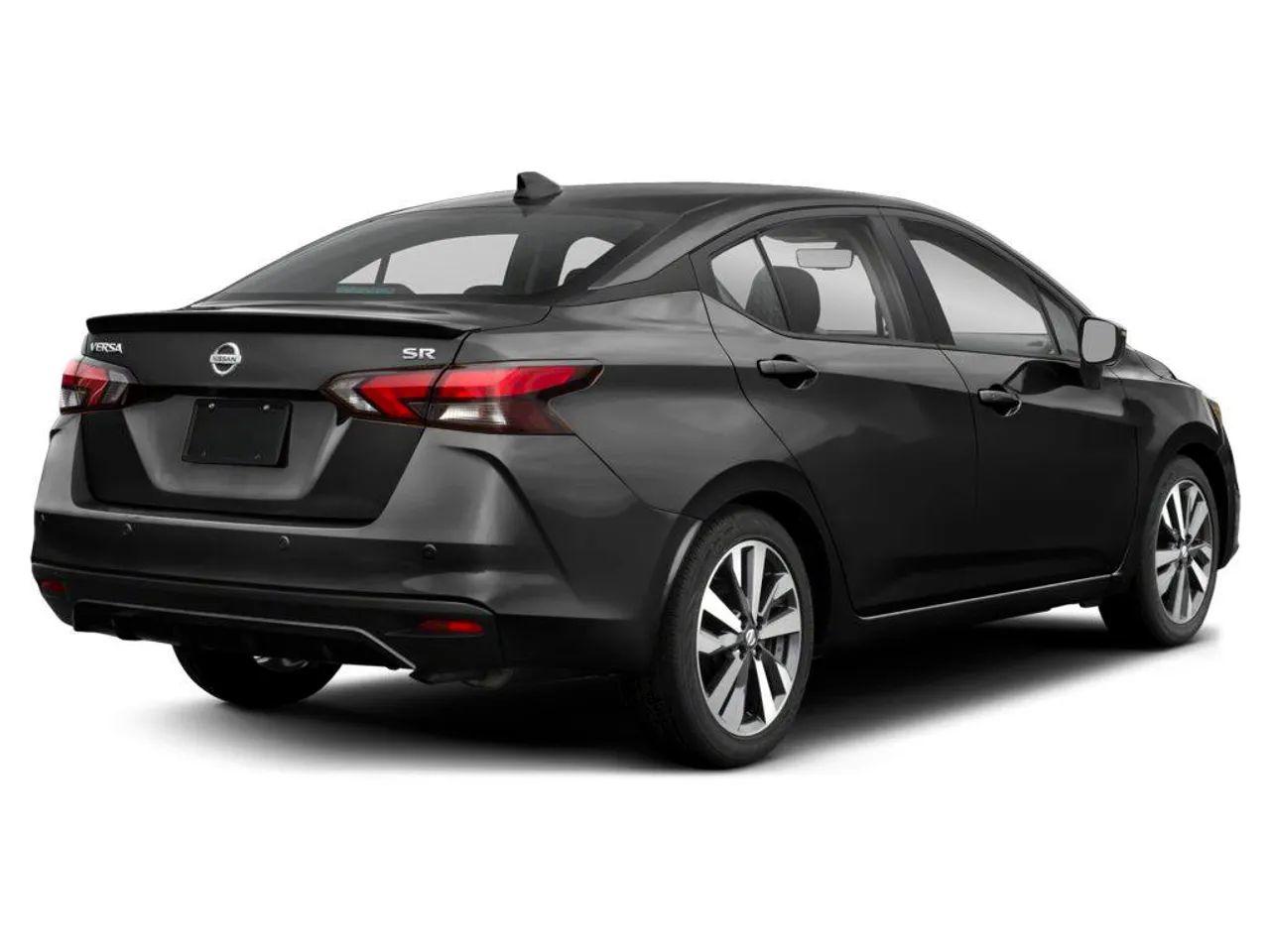 2021 Nissan Versa SR-2
