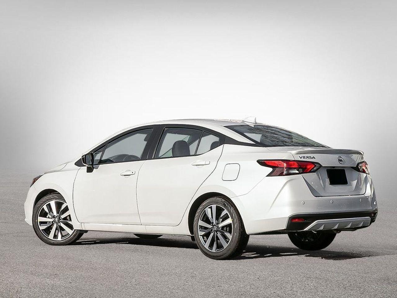 2021 Nissan Versa SR-3