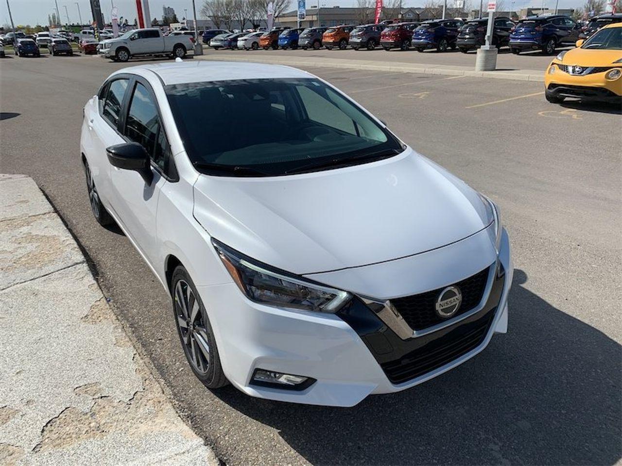 2021 Nissan Versa SR-3
