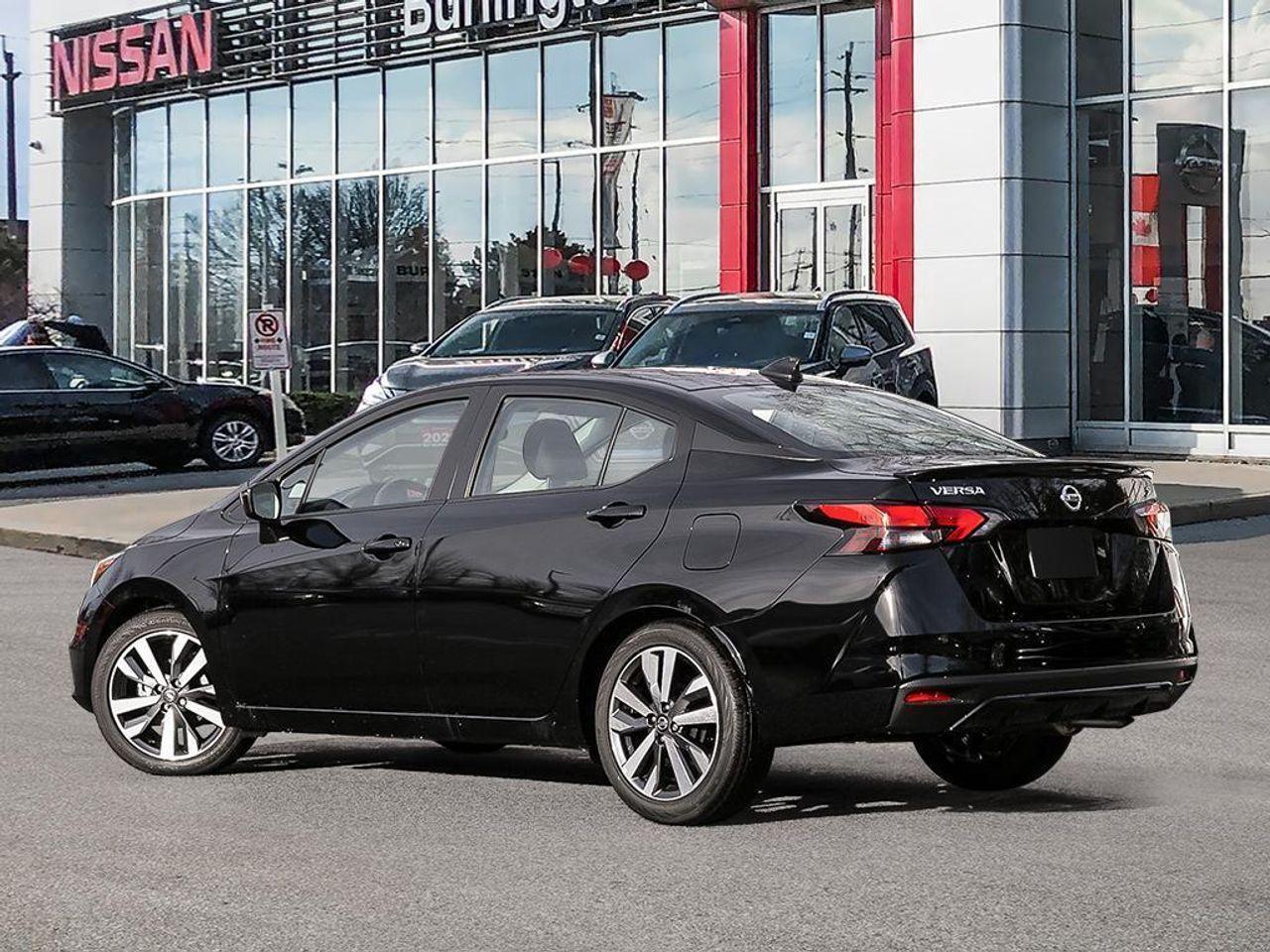 2021 Nissan Versa SR-3