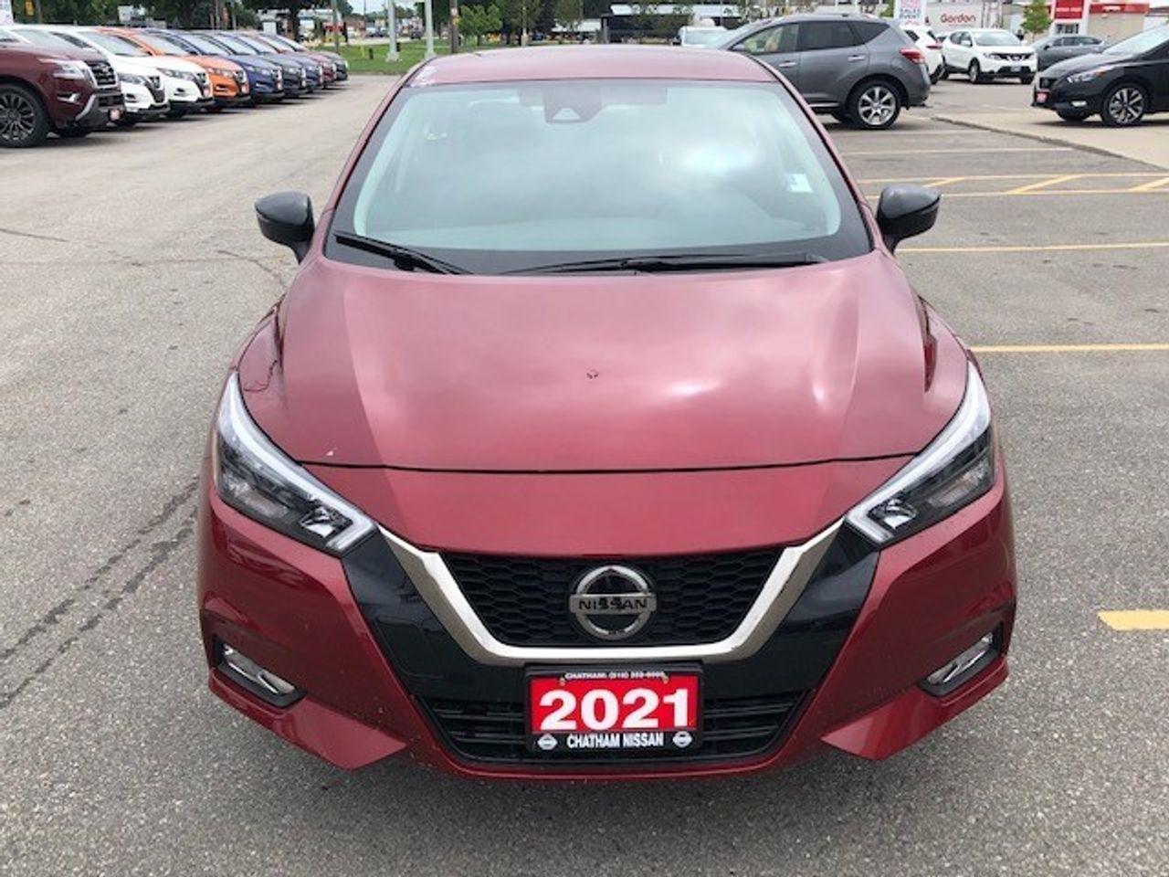 2021 Nissan Versa SR-1