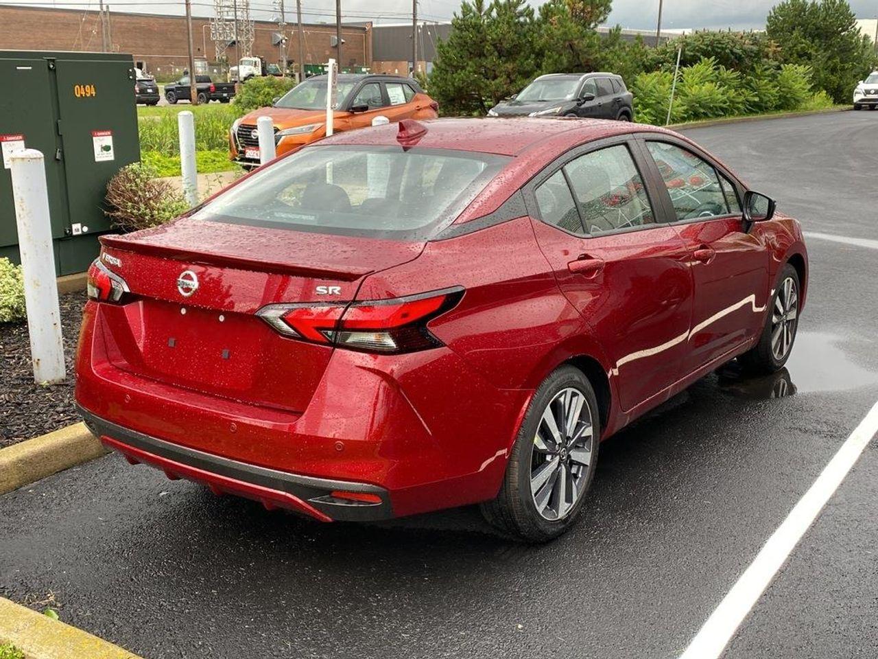 2021 Nissan Versa SR-3