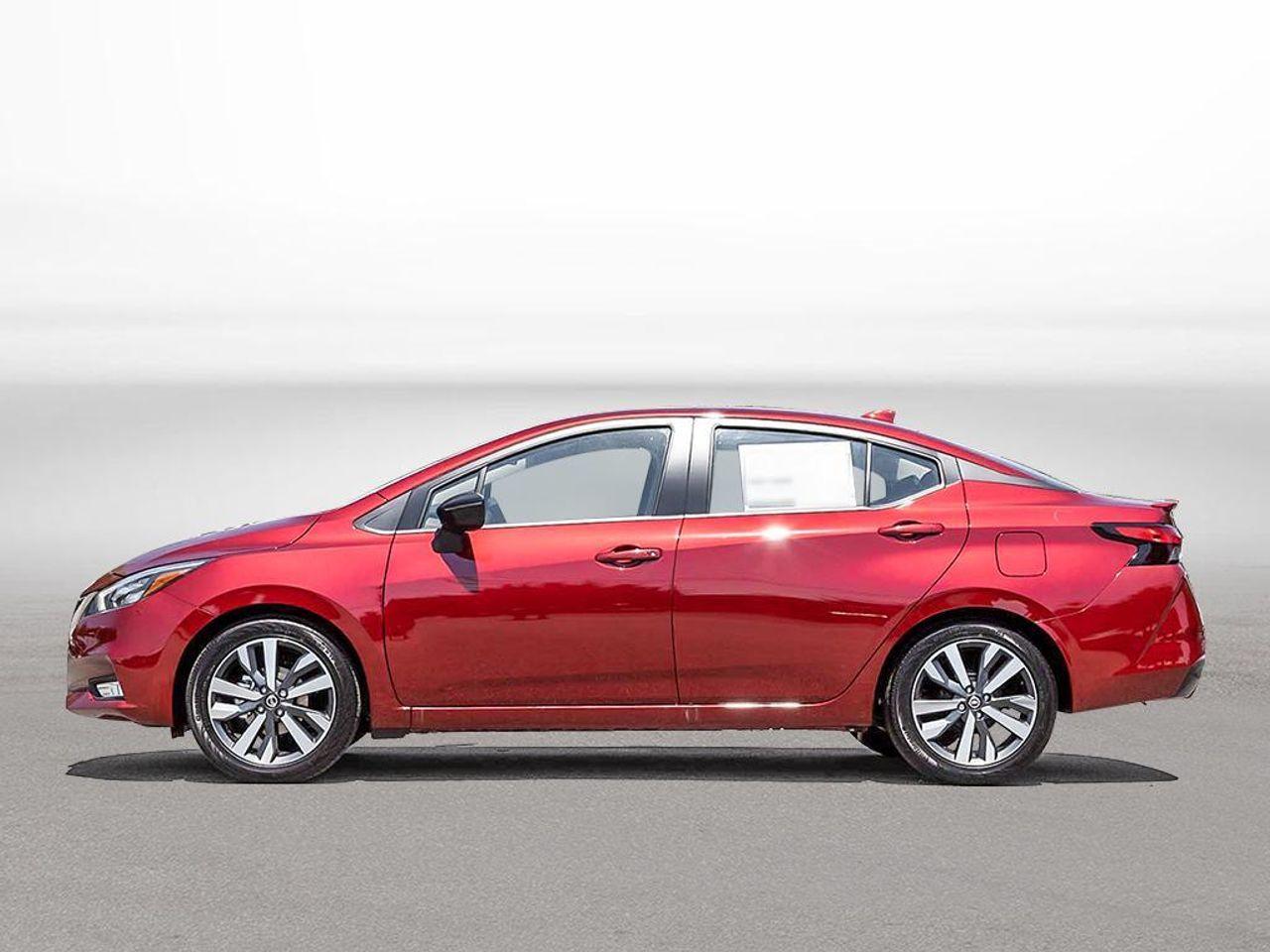 2021 Nissan Versa SR-2