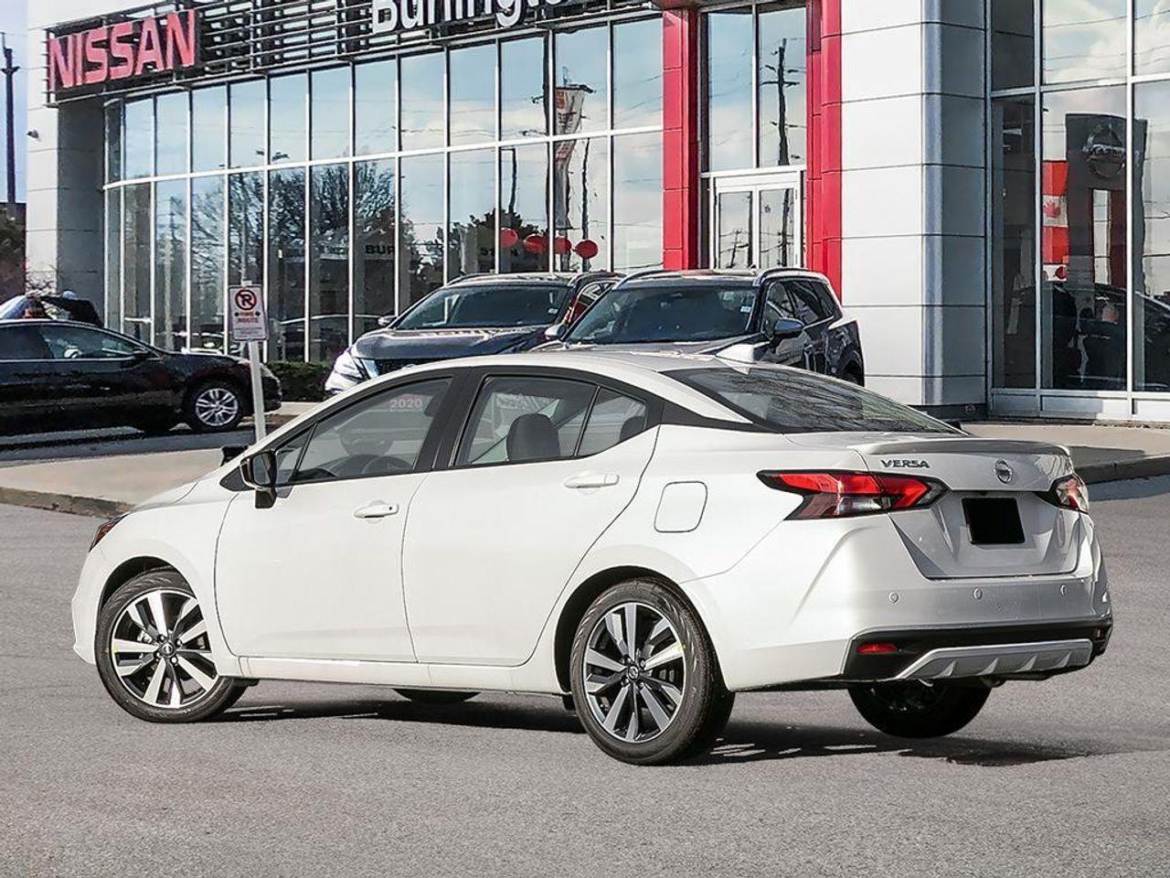 2021 Nissan Versa SR-3