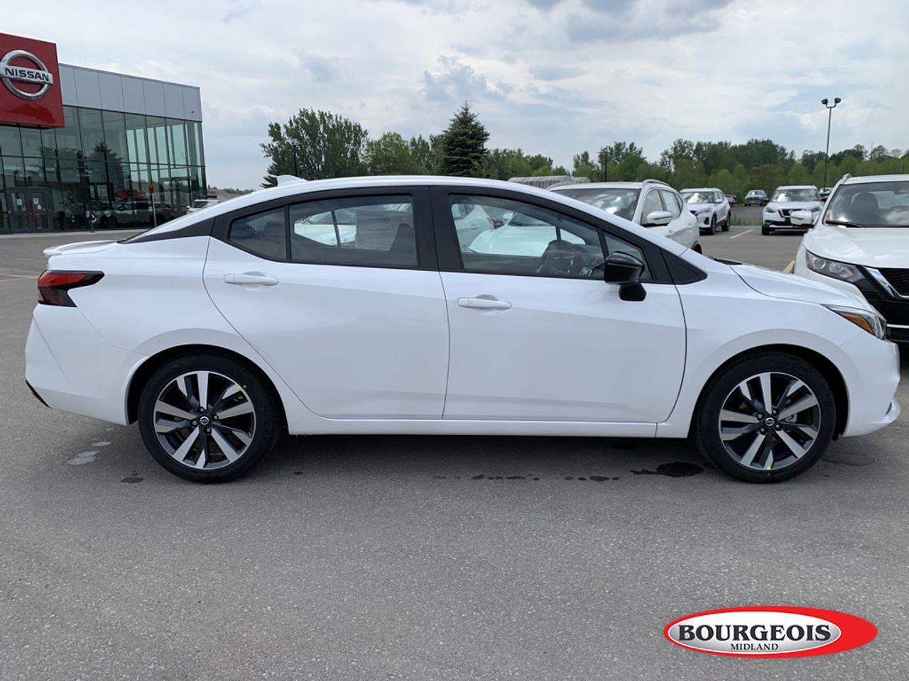 2021 Nissan Versa SR-1