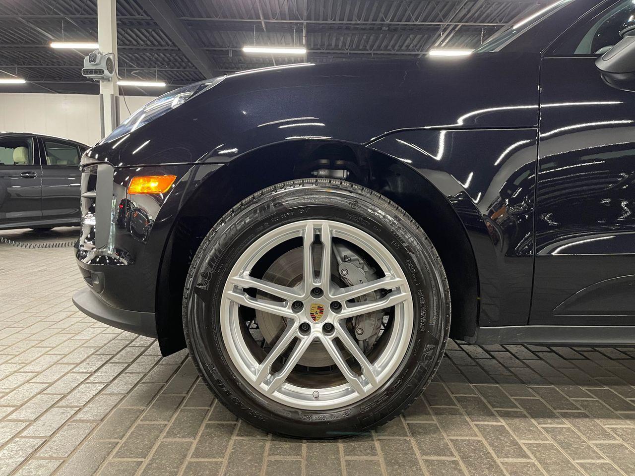 2021 Porsche Macan S-3