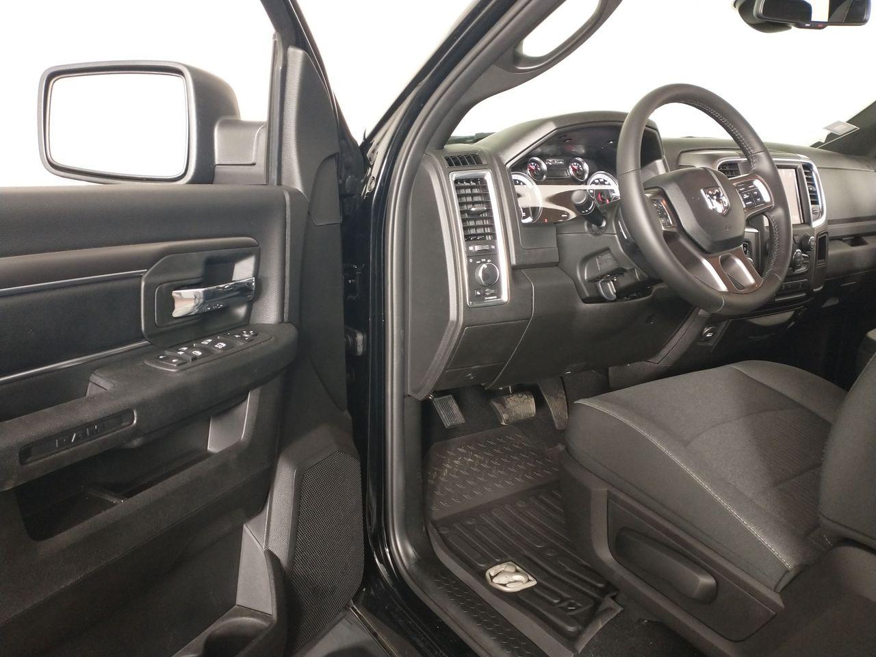 2021 Ram 1500 Classic -3