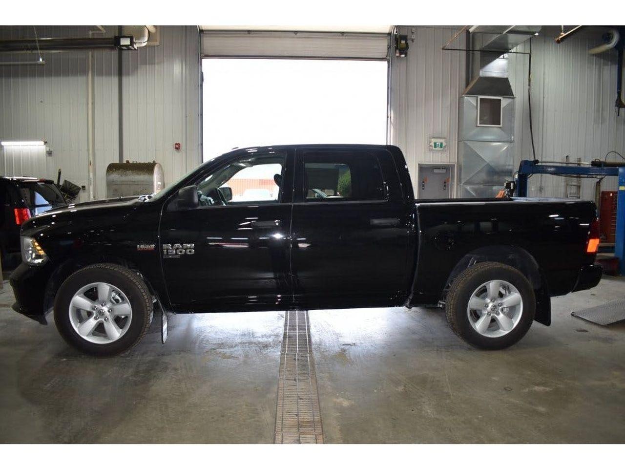 2021 Ram 1500 Classic Express-1