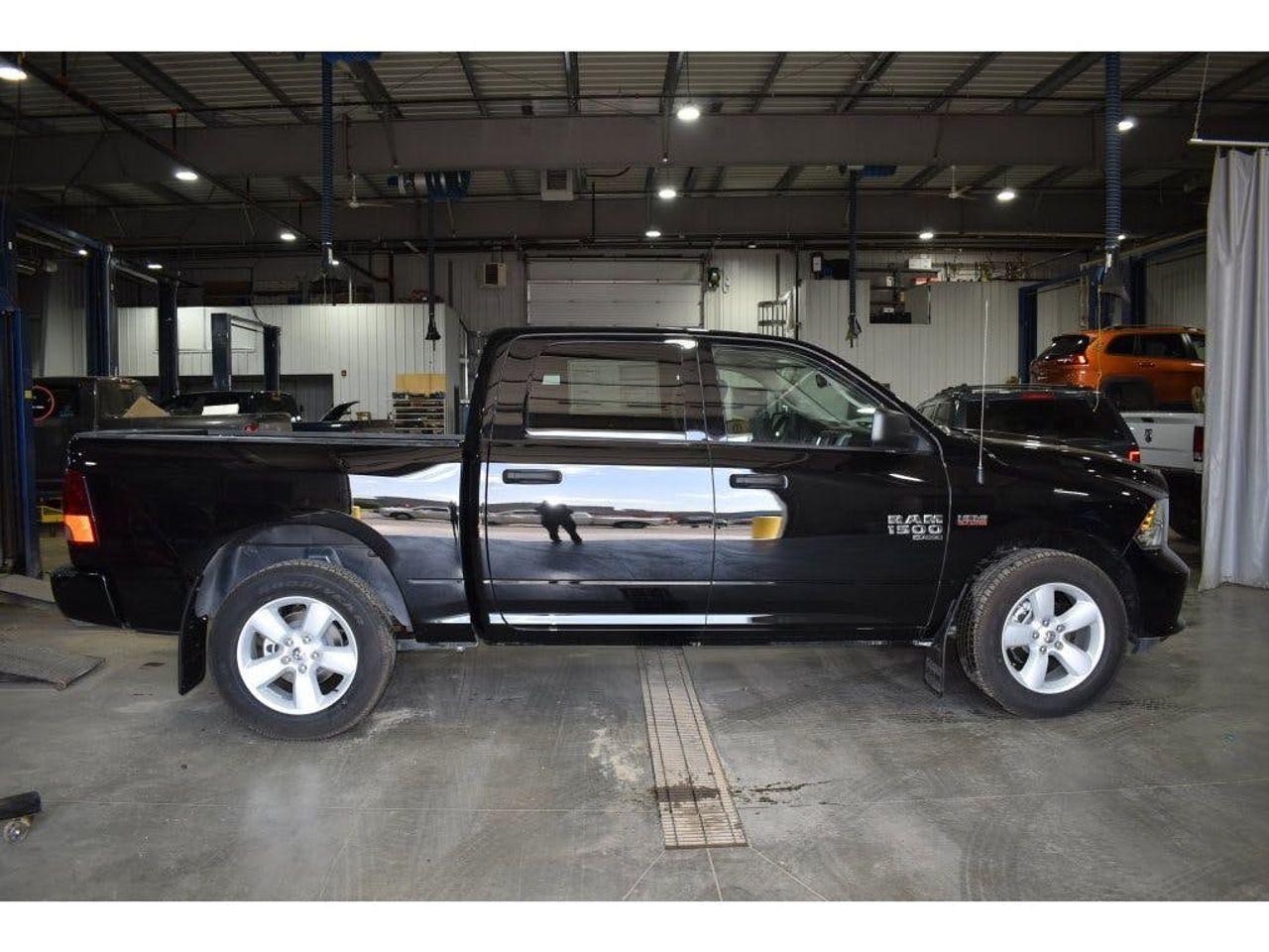 2021 Ram 1500 Classic Express-2