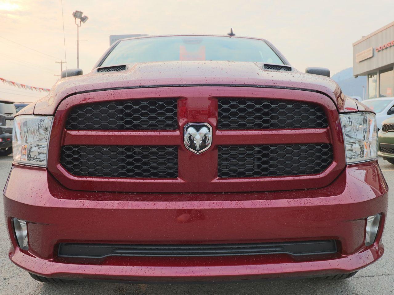 2021 Ram 1500 Classic -1
