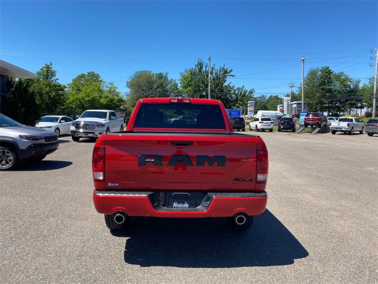 2021 Ram 1500 Classic -3