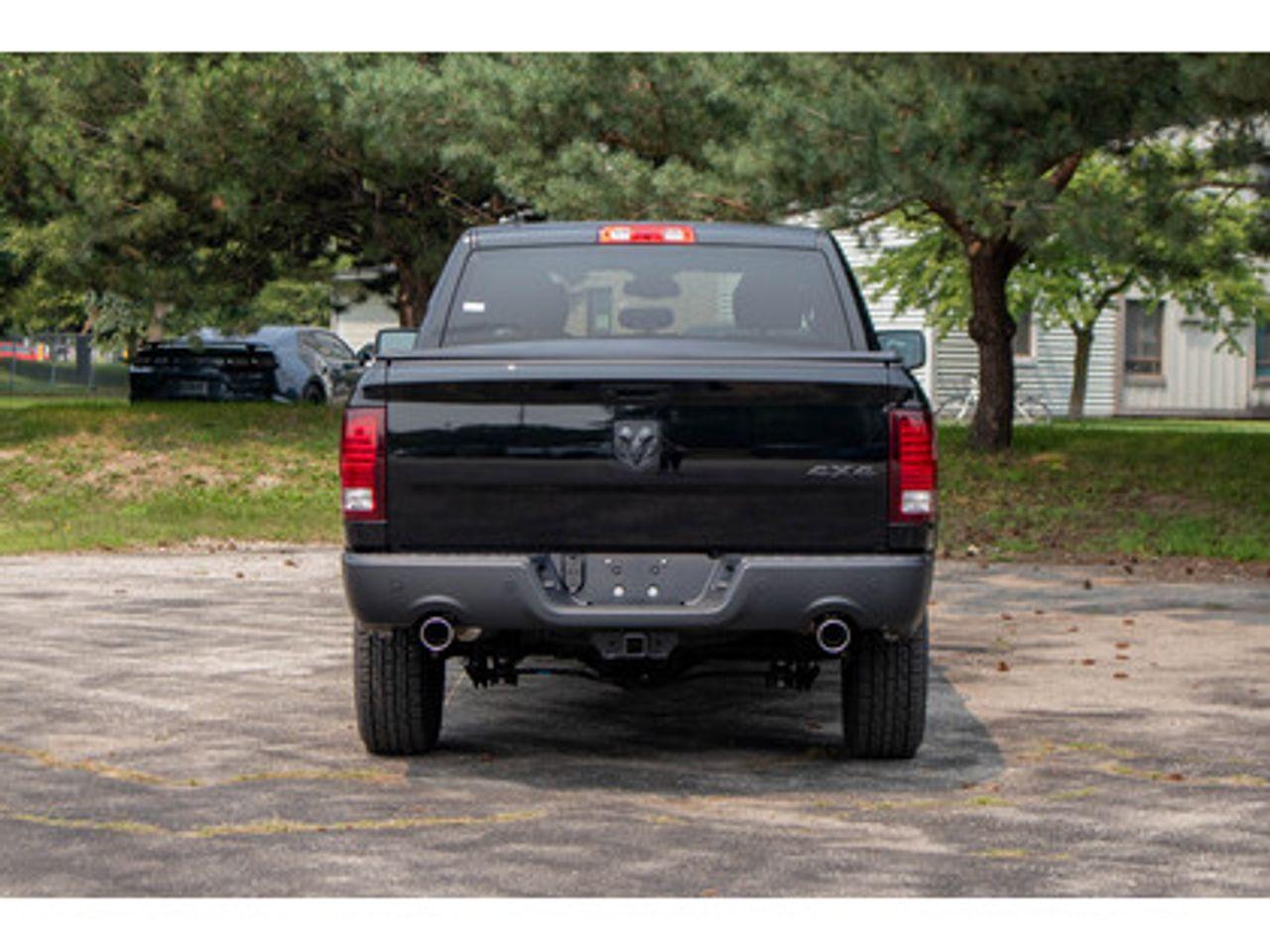 2021 Ram 1500 Classic SLT-3