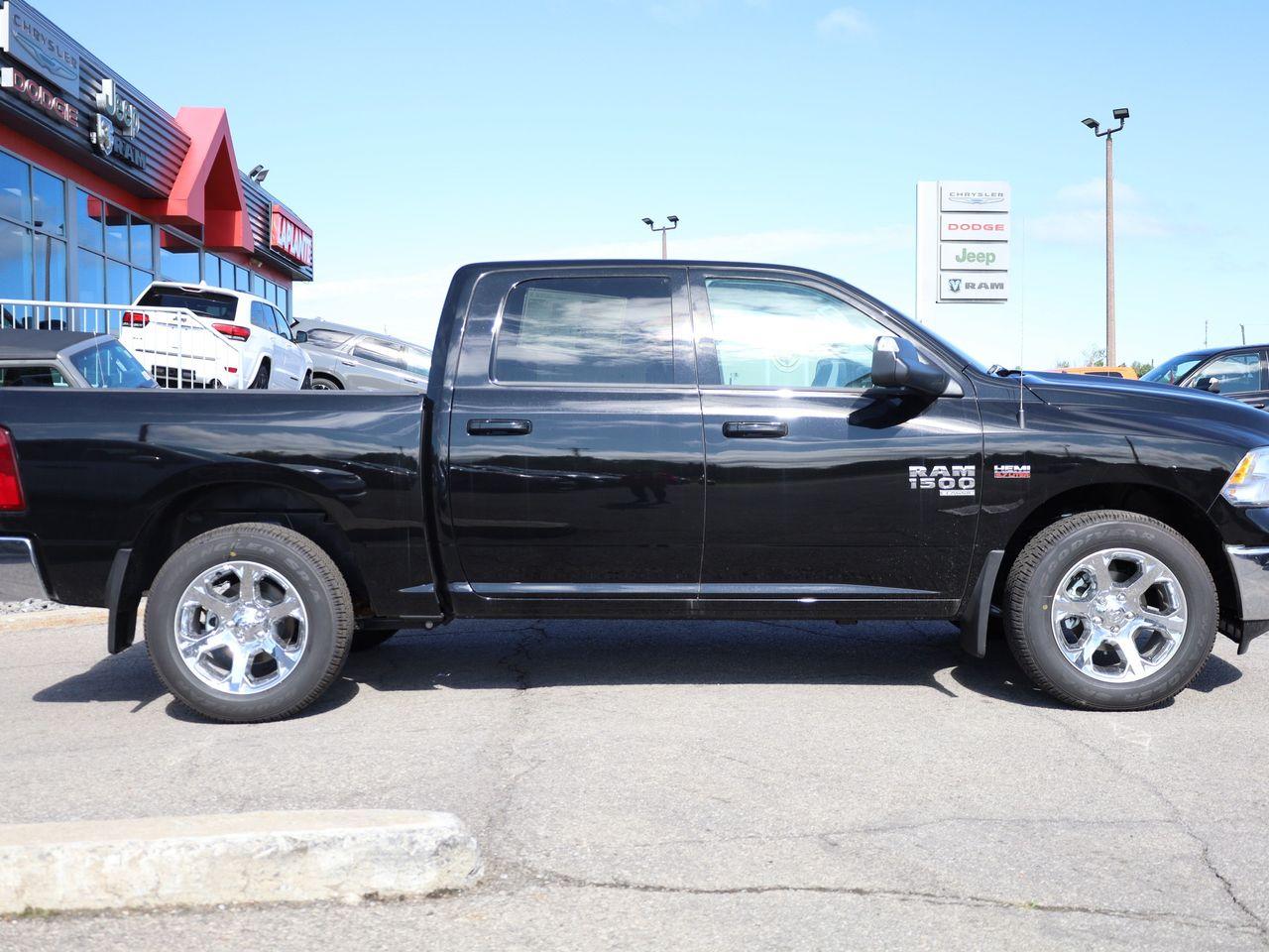 2021 Ram 1500 Classic SLT-1