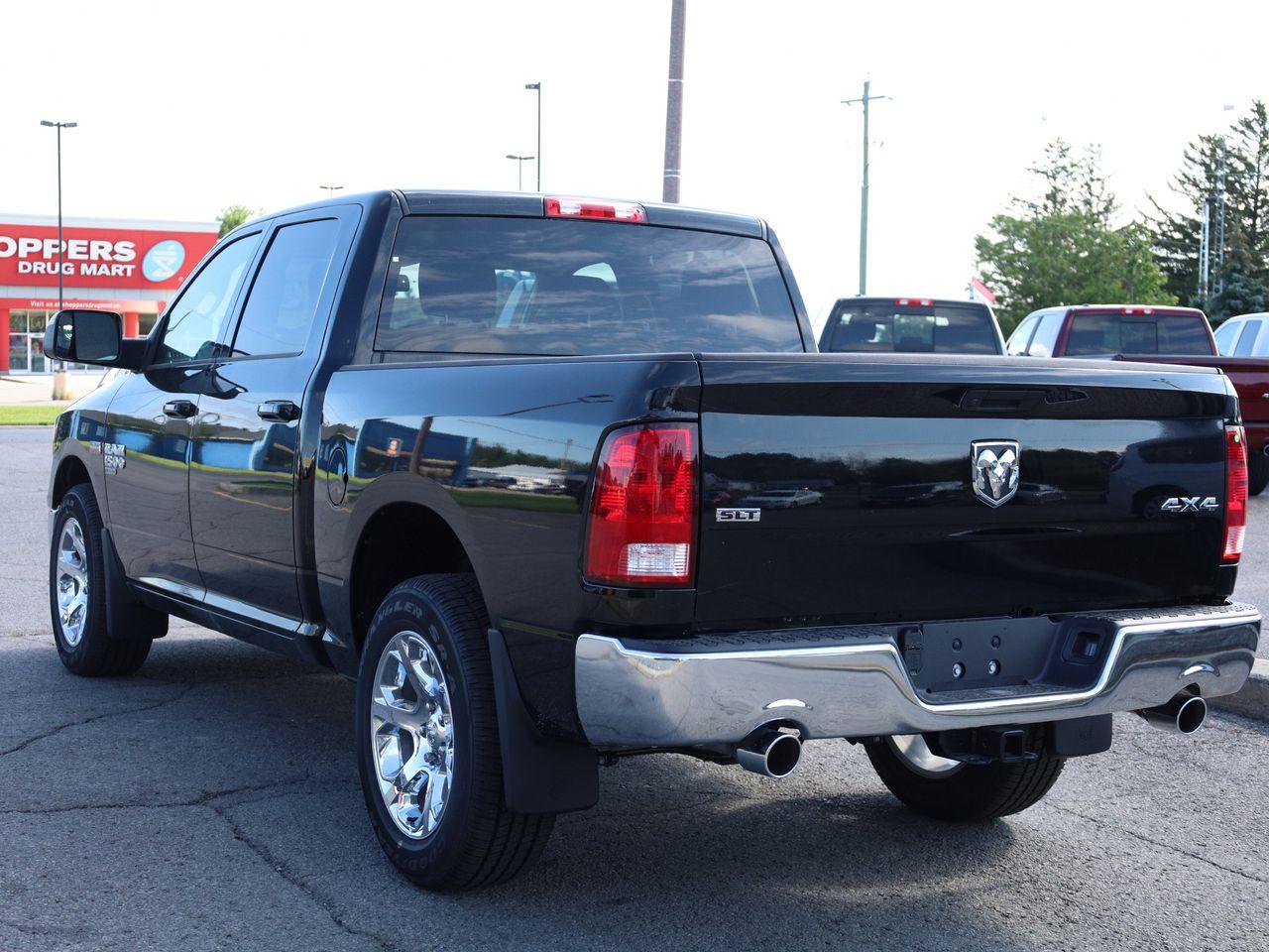 2021 Ram 1500 Classic SLT-4