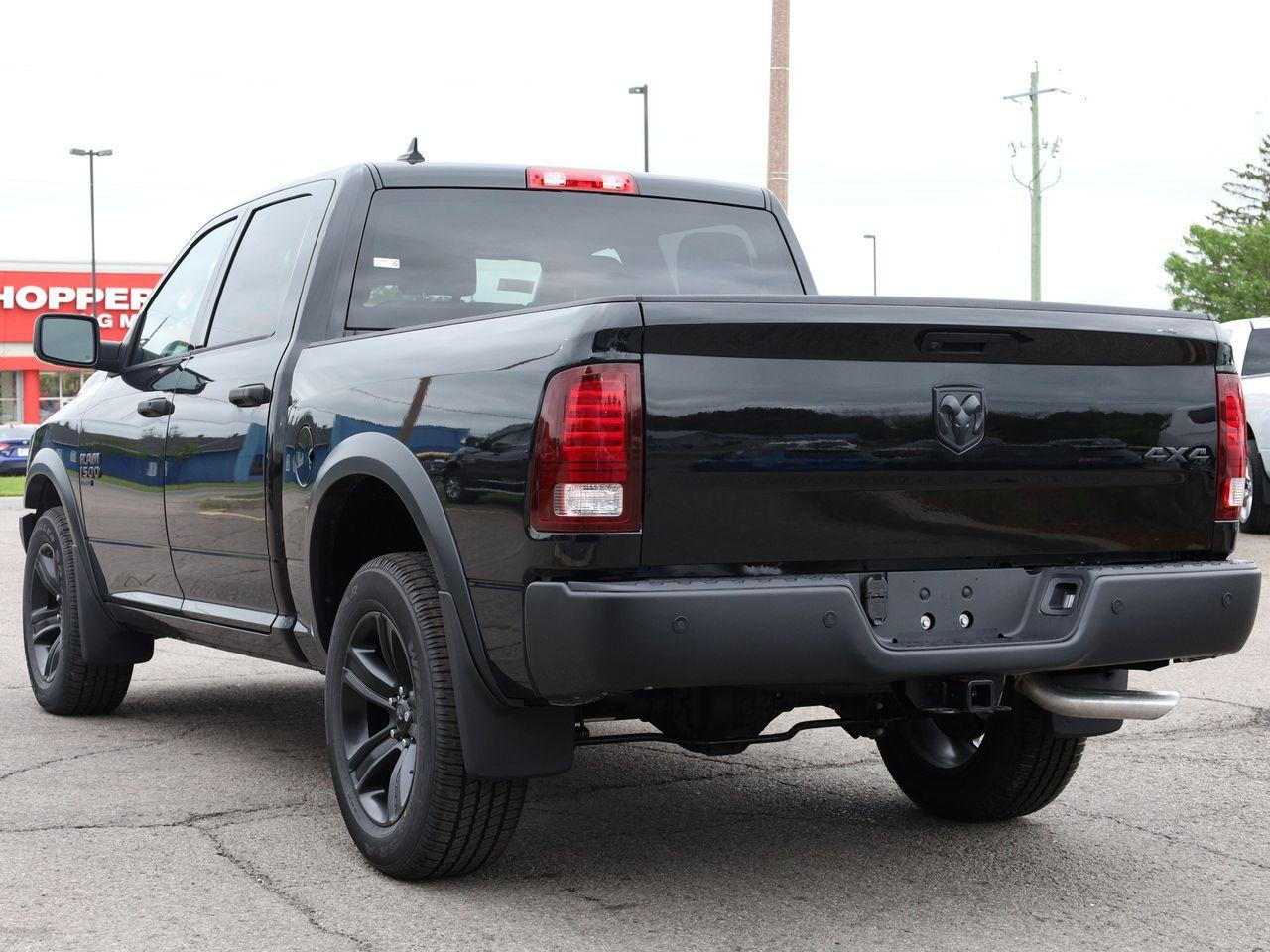 2021 Ram 1500 Classic SLT-4