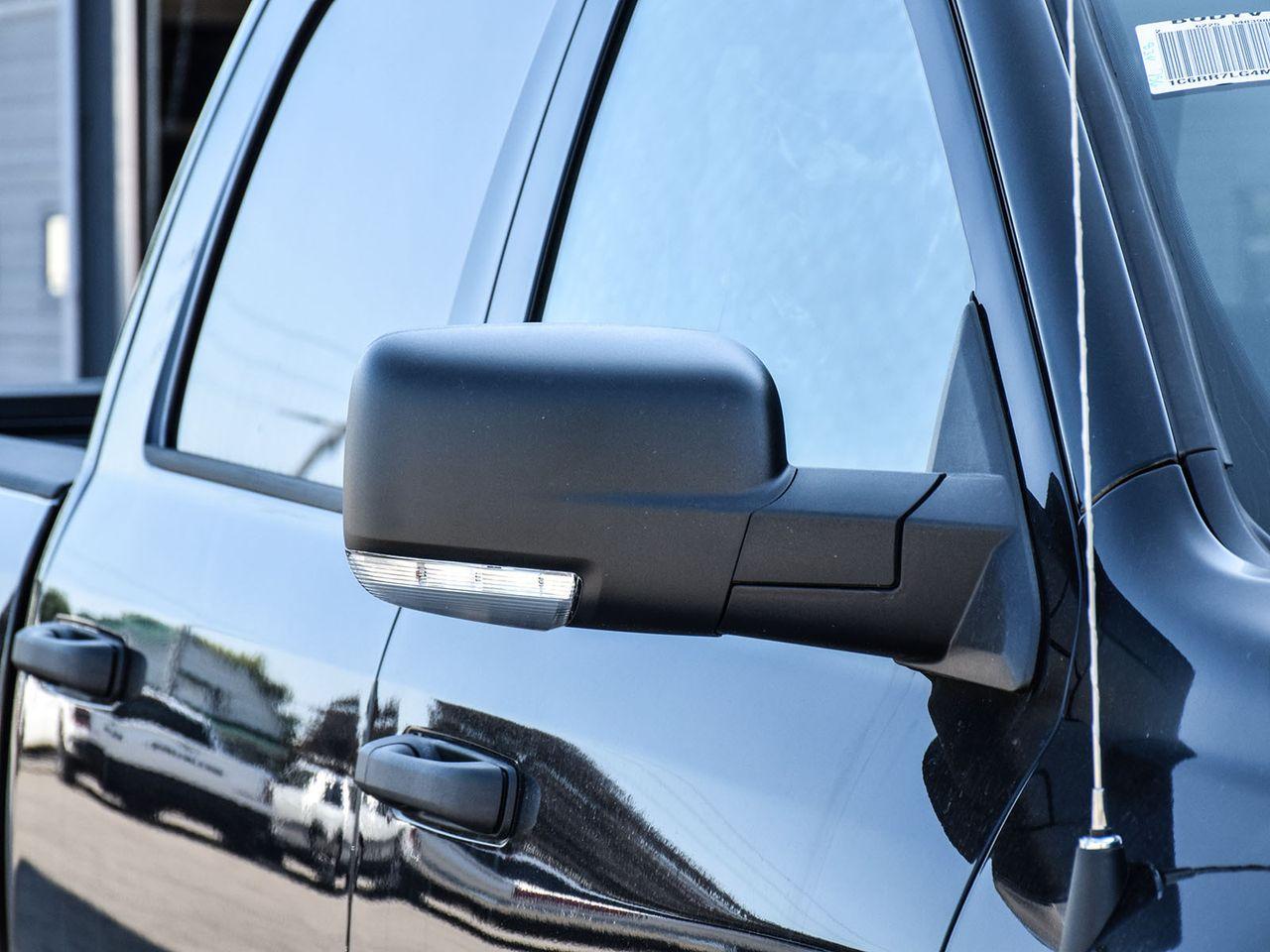 2021 Ram 1500 Classic SLT-2