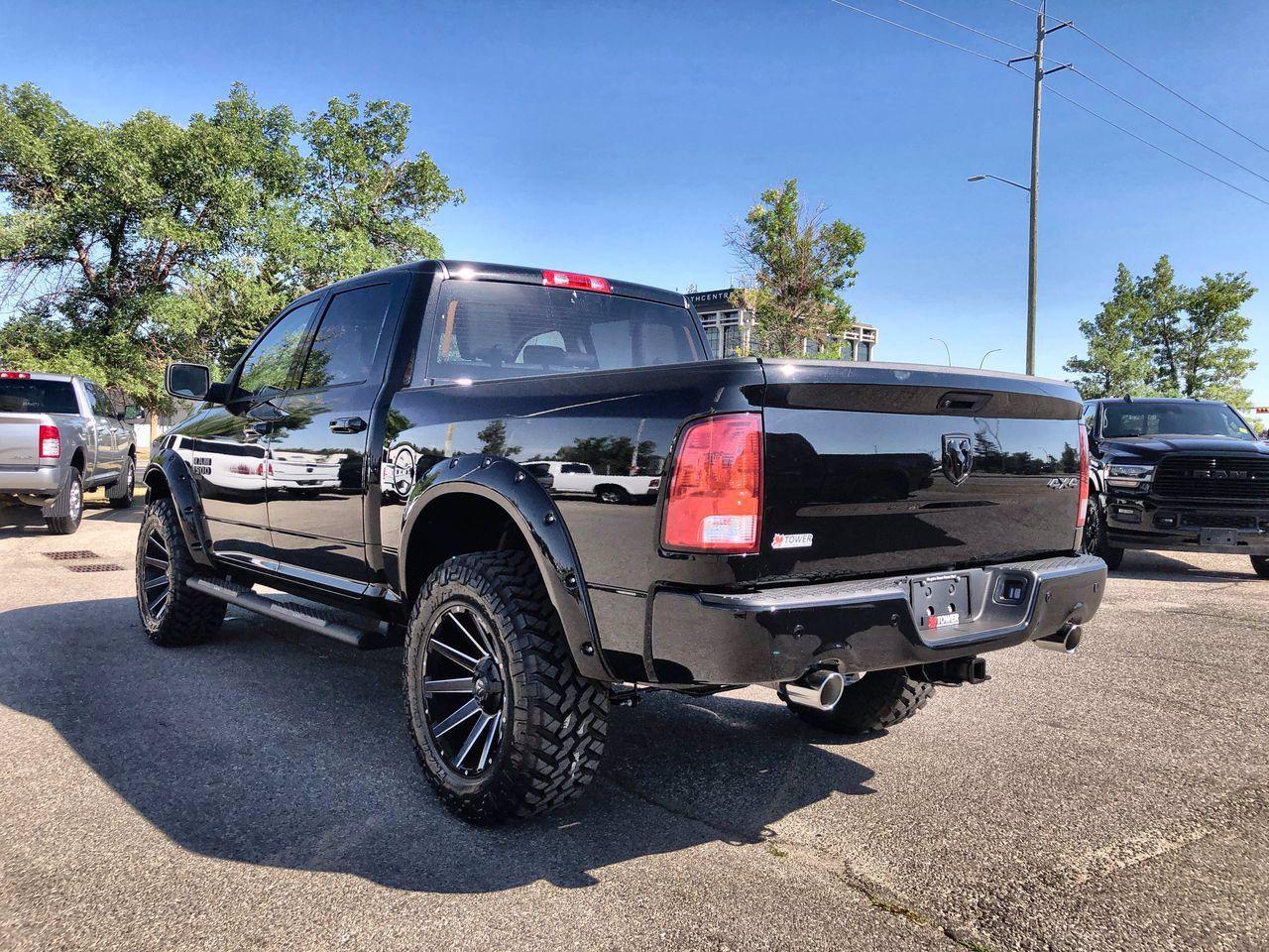 2021 Ram 1500 Classic SLT-3