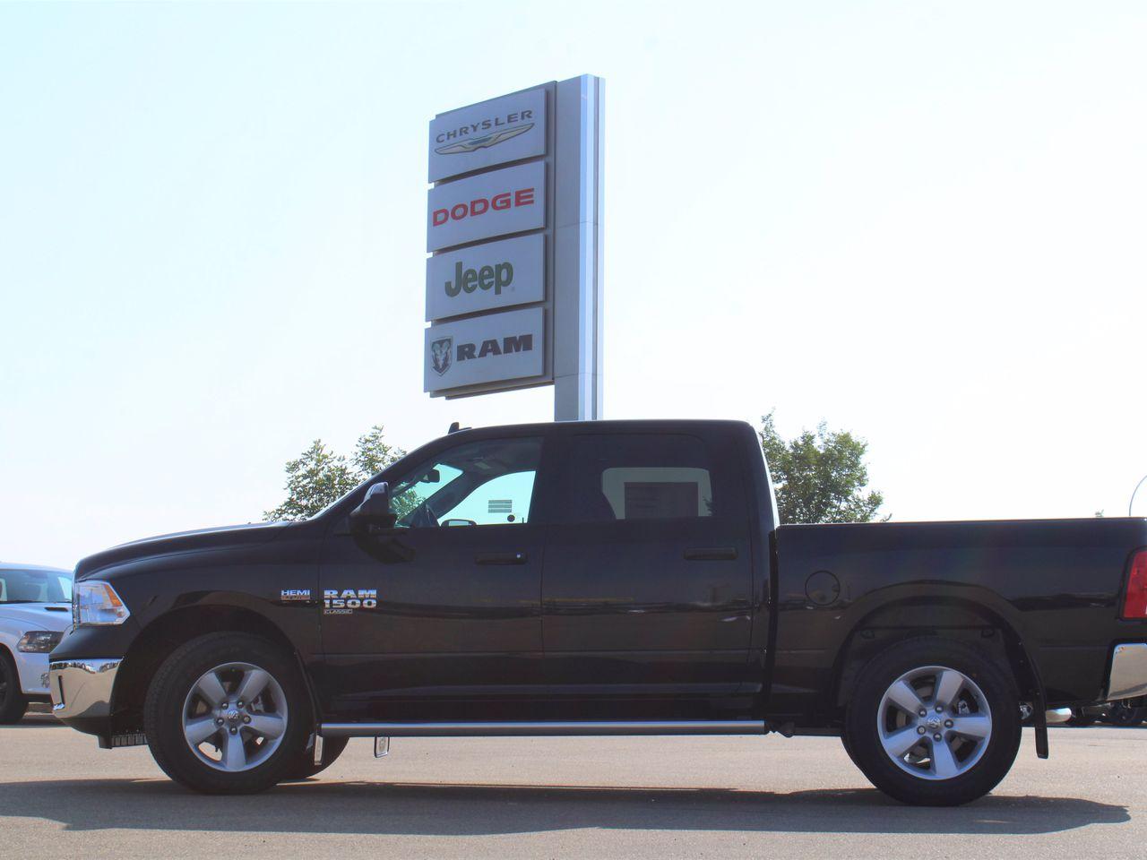 2021 Ram 1500 Classic SLT-2