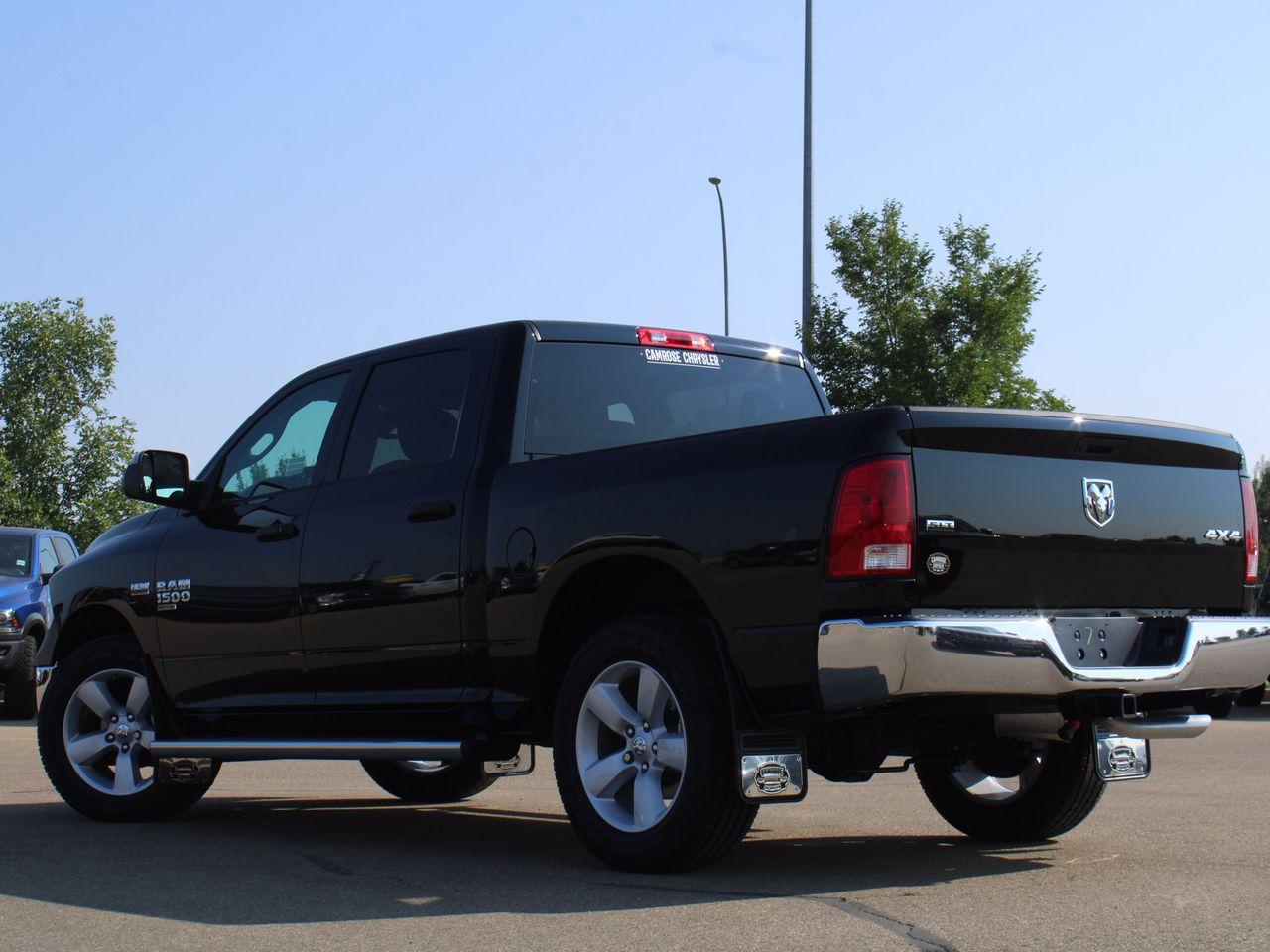 2021 Ram 1500 Classic SLT-4