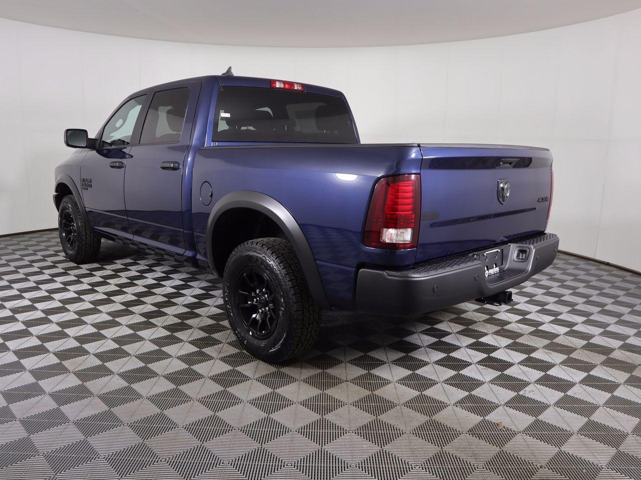 2021 Ram 1500 Classic SLT-4
