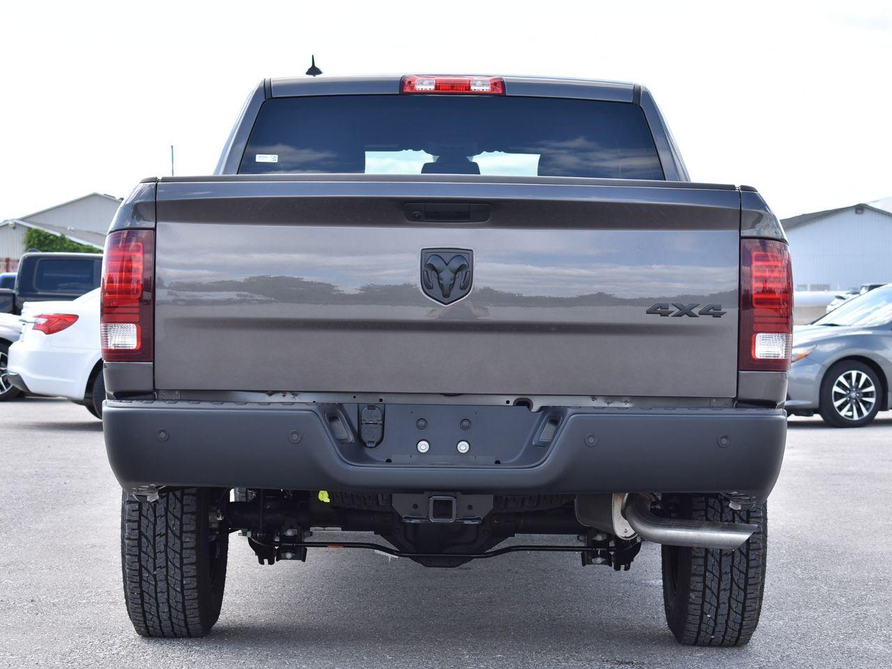 2021 Ram 1500 Classic SLT-3