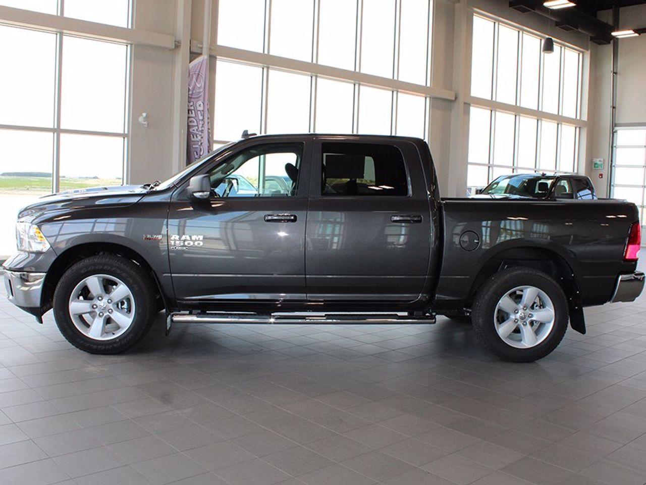 2021 Ram 1500 Classic SLT-3