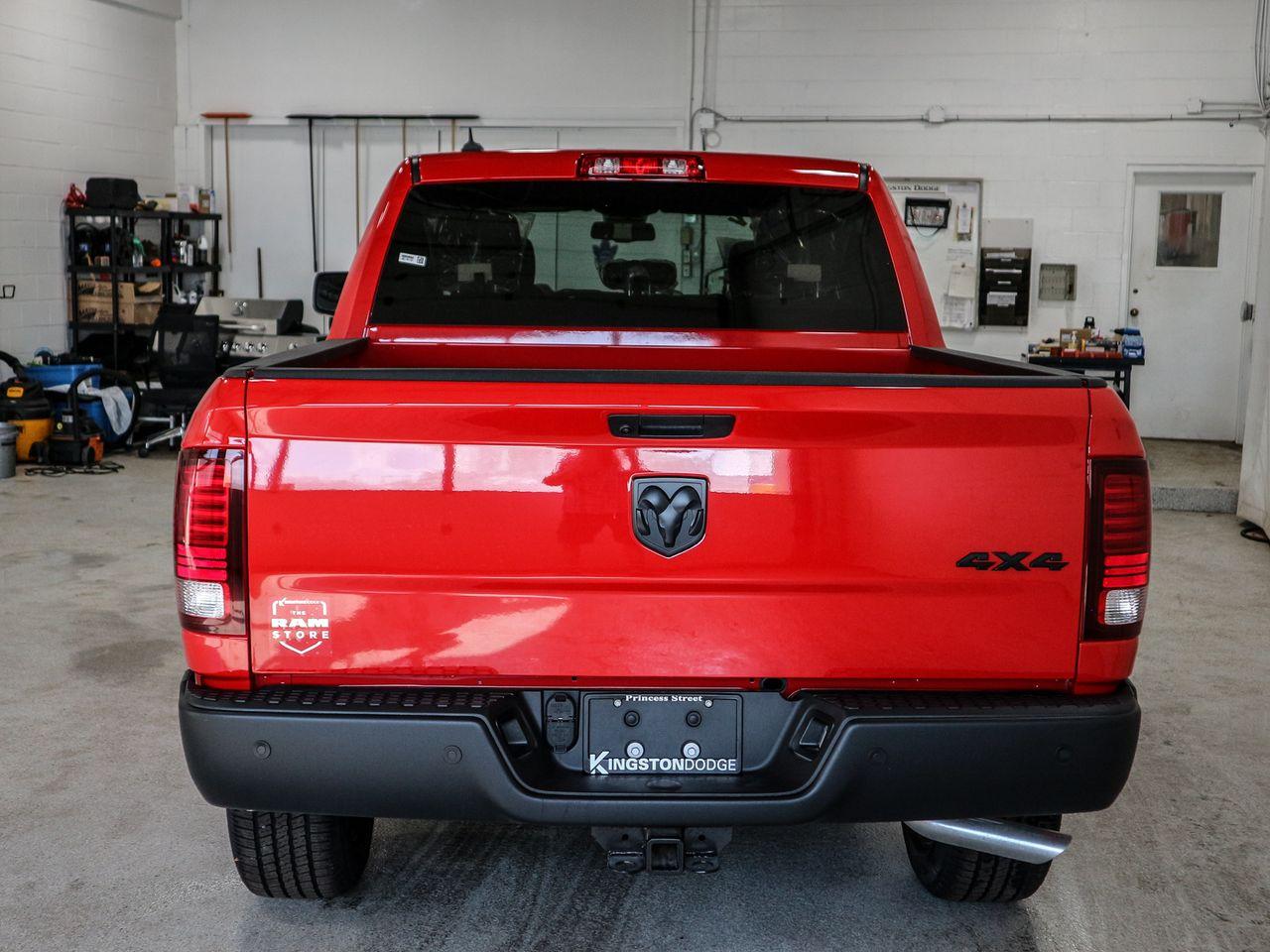 2021 Ram 1500 Classic SLT-2