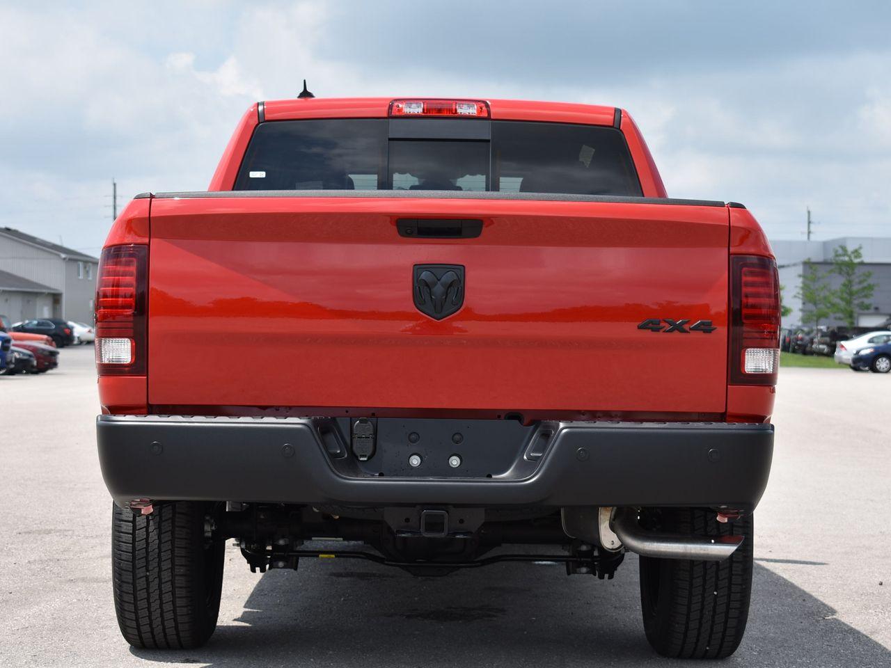 2021 Ram 1500 Classic SLT-4