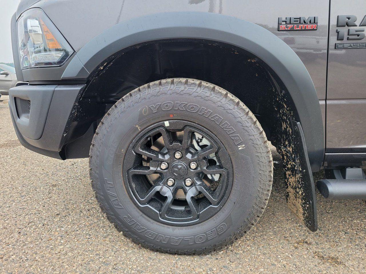 2021 Ram 1500 Classic Warlock-3