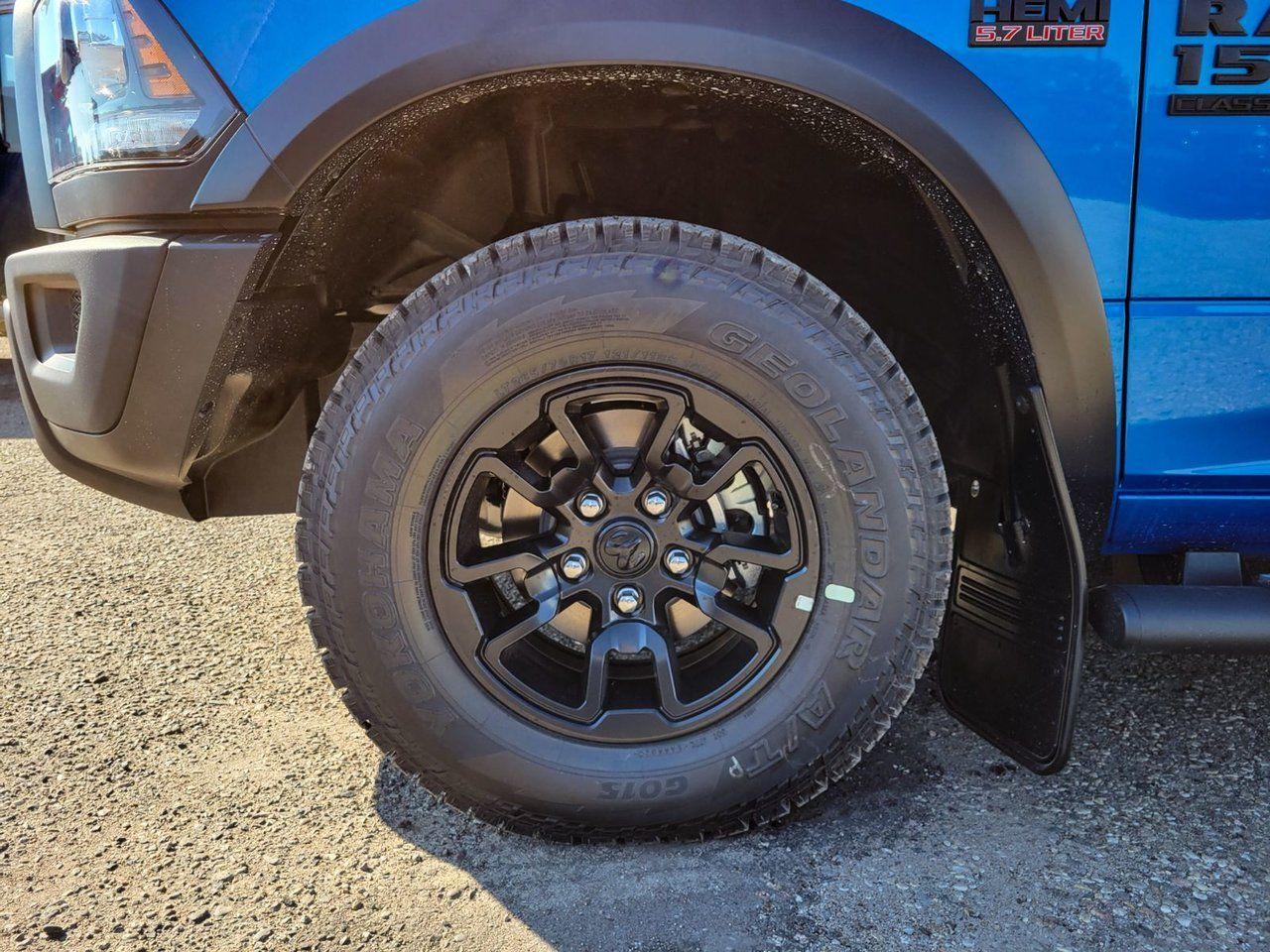 2021 Ram 1500 Classic Warlock-3